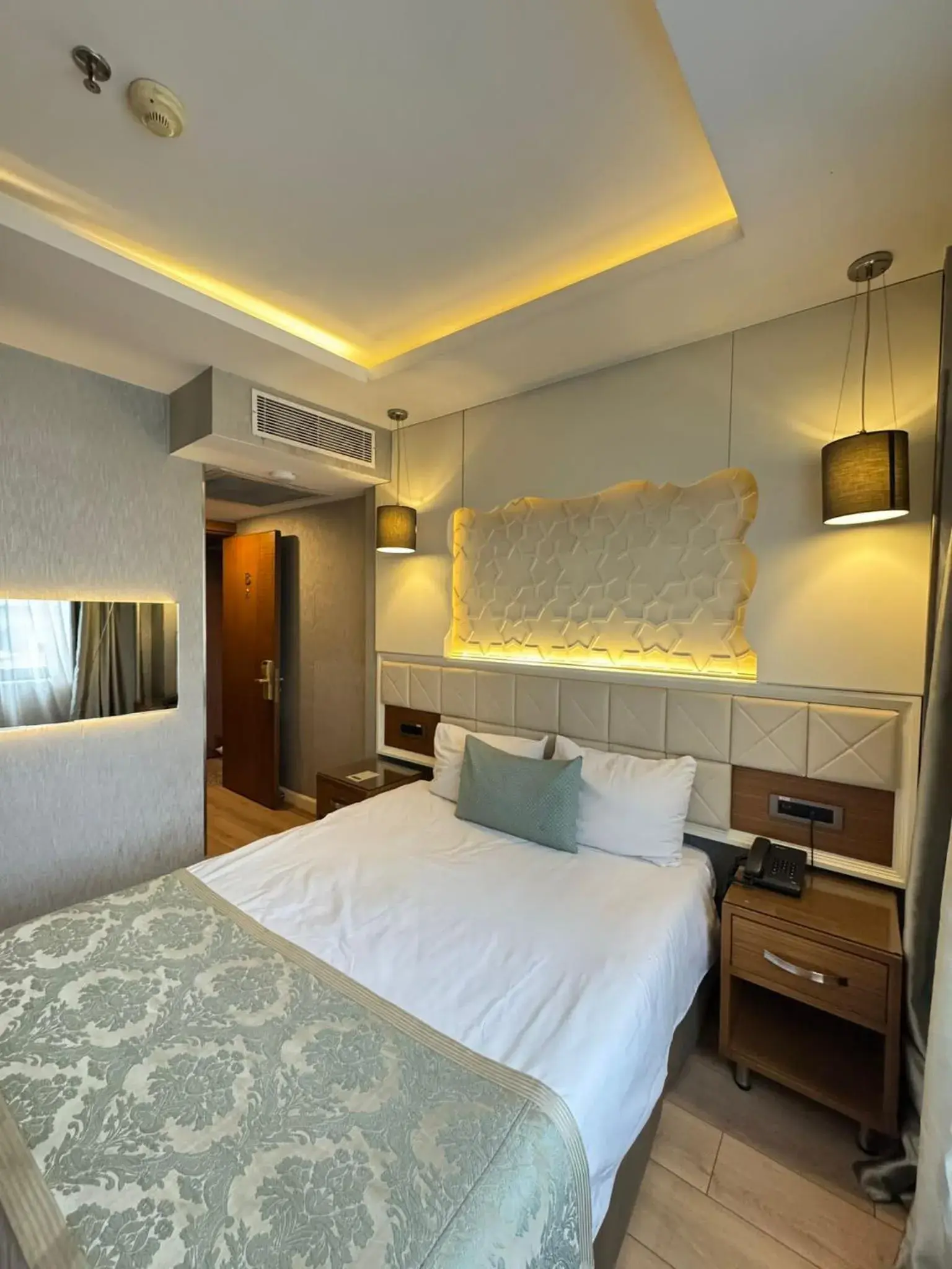 Connected Family Room in Style Star Hotel Cihangir Connected Family Room in Style Star Hotel Cihangir