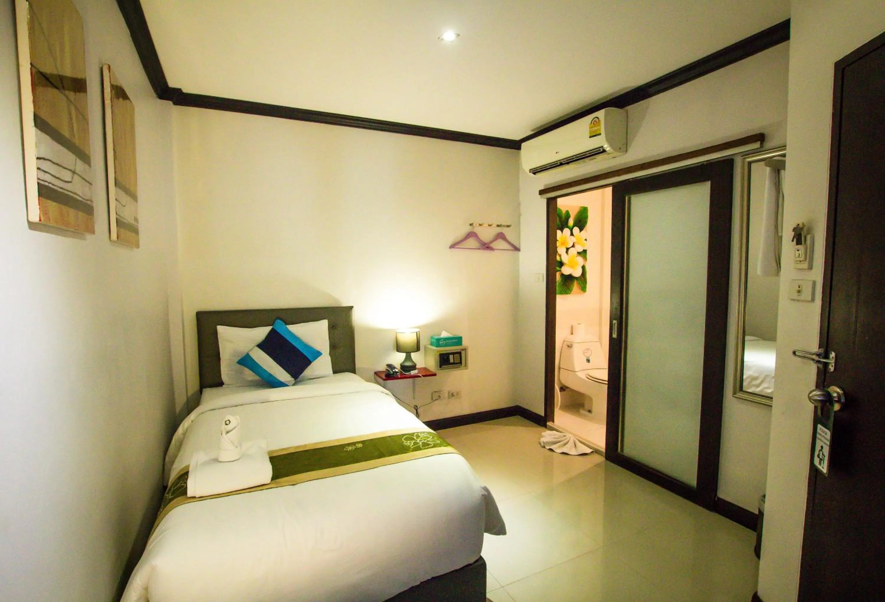 Bed in Queen Boutique Hotel Chaweng