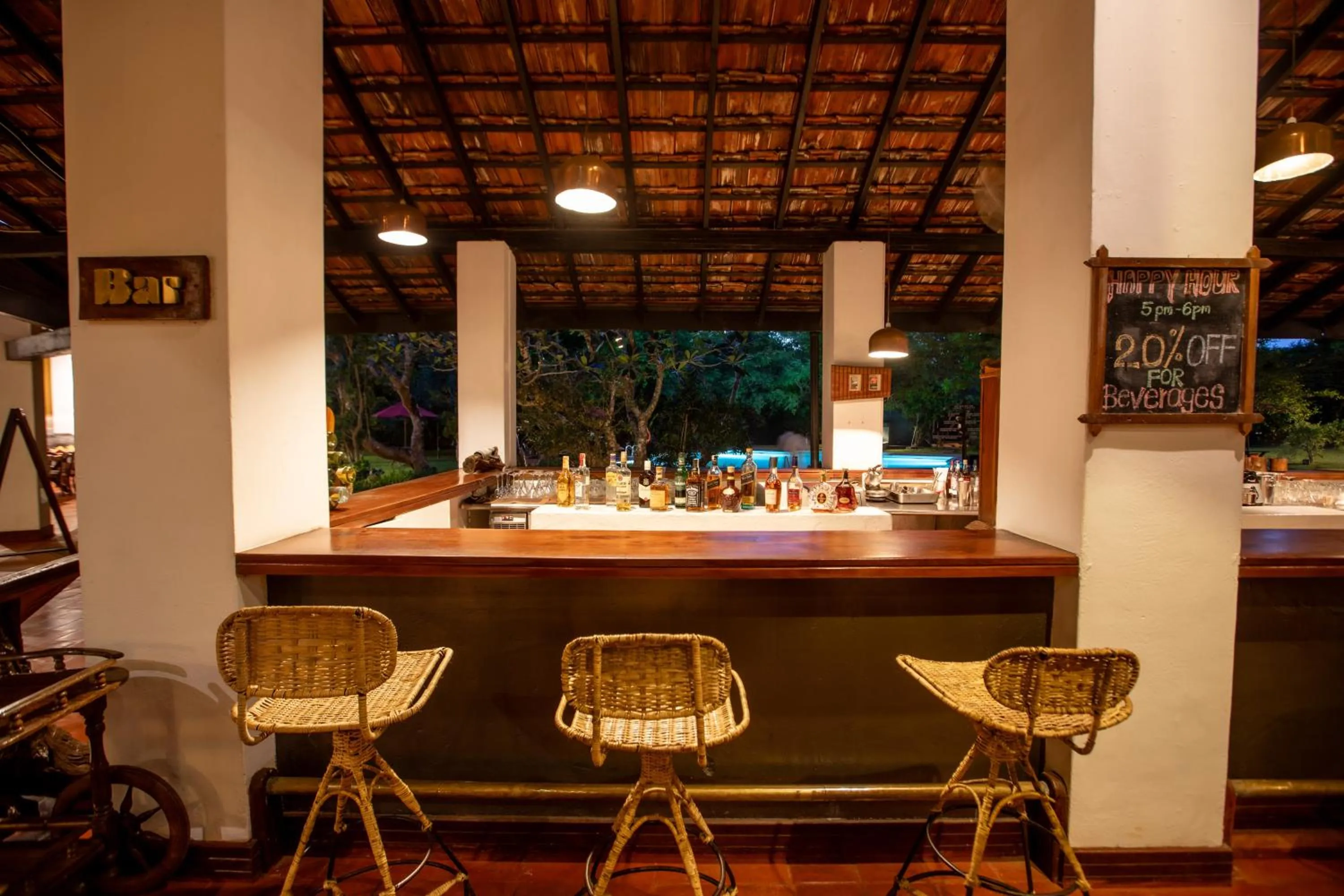Lounge or bar in Sigiriya Village