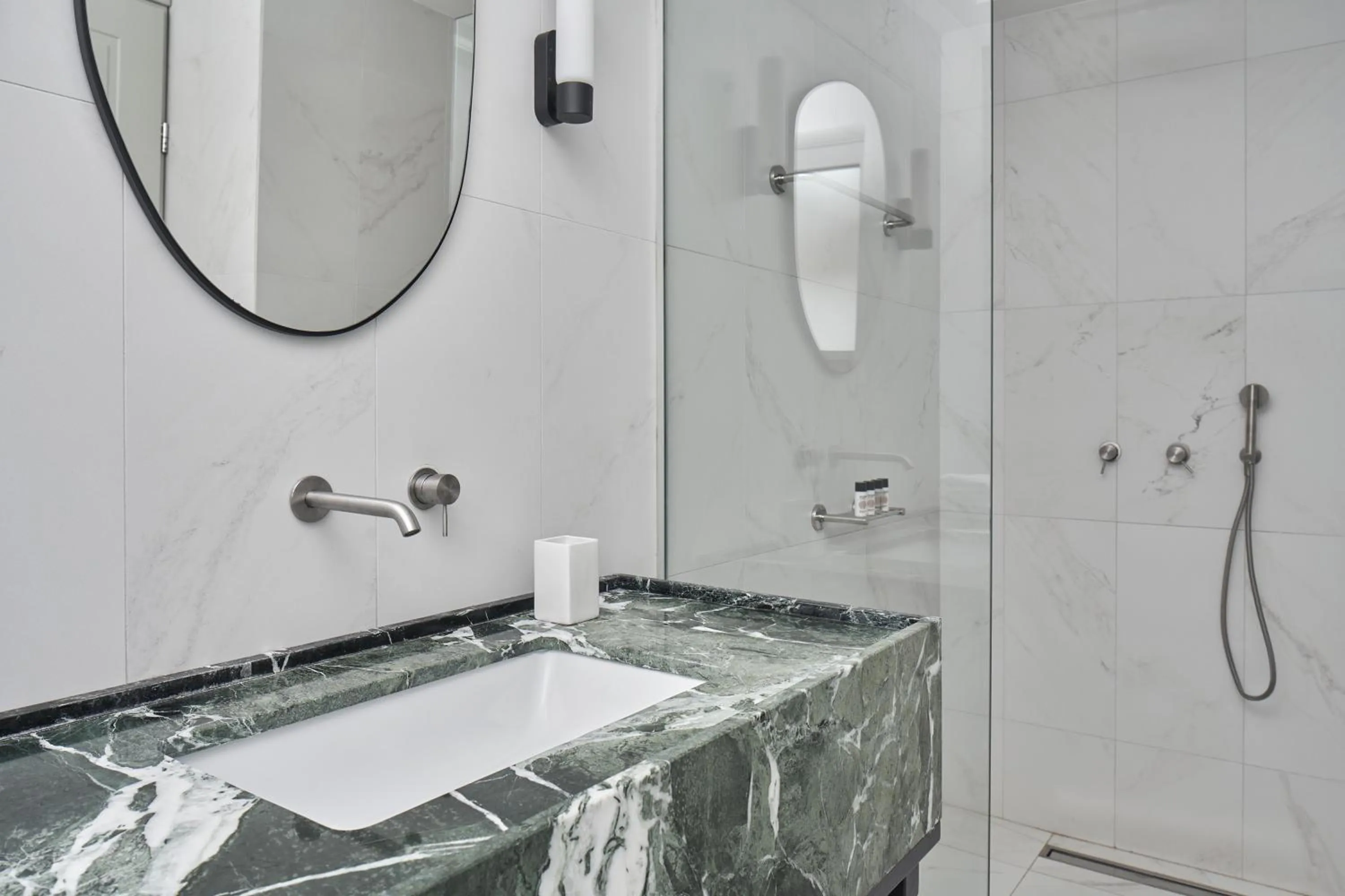 Bathroom in Lena Mare Boutique Hotel