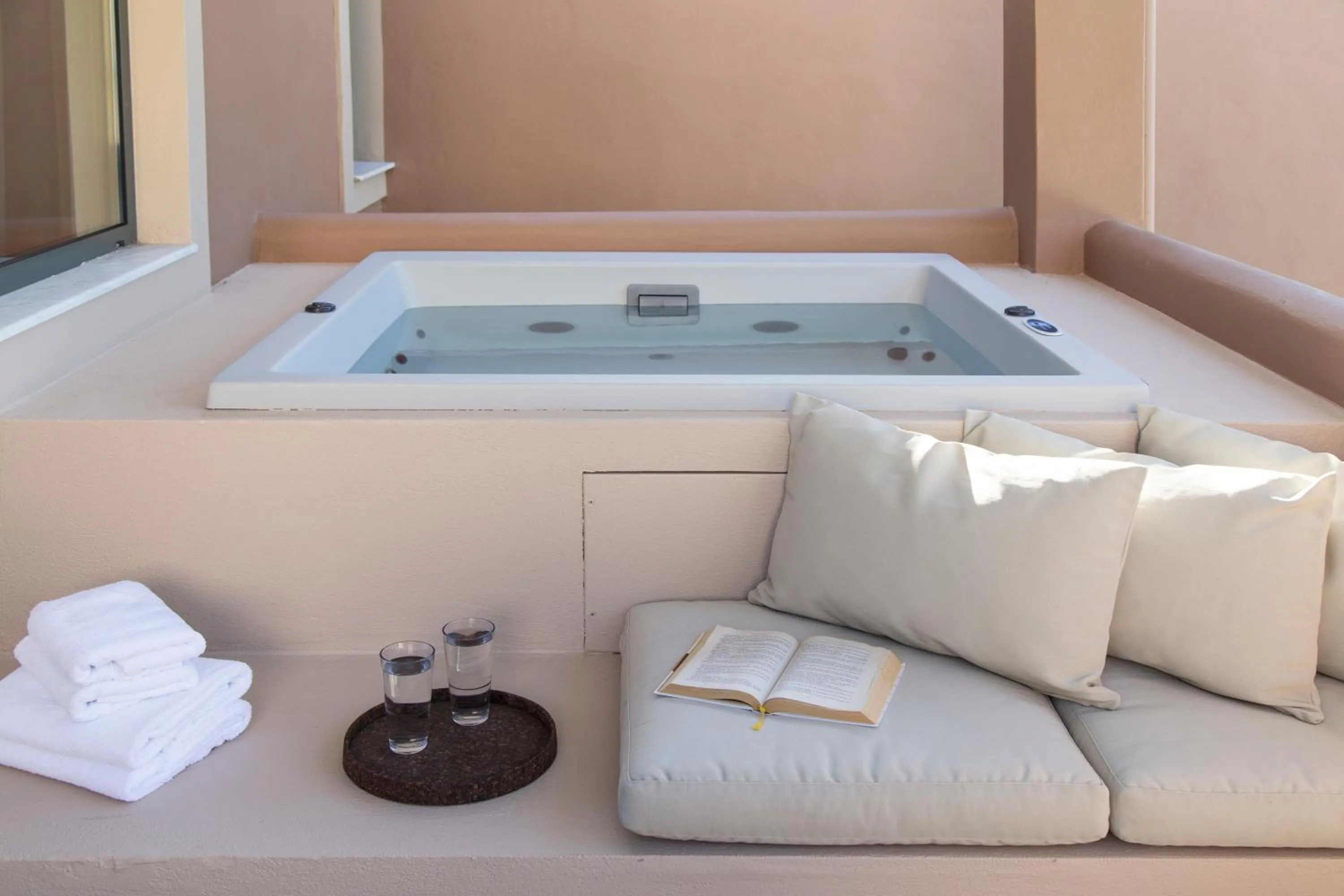 Hot Tub in Lena Mare Boutique Hotel