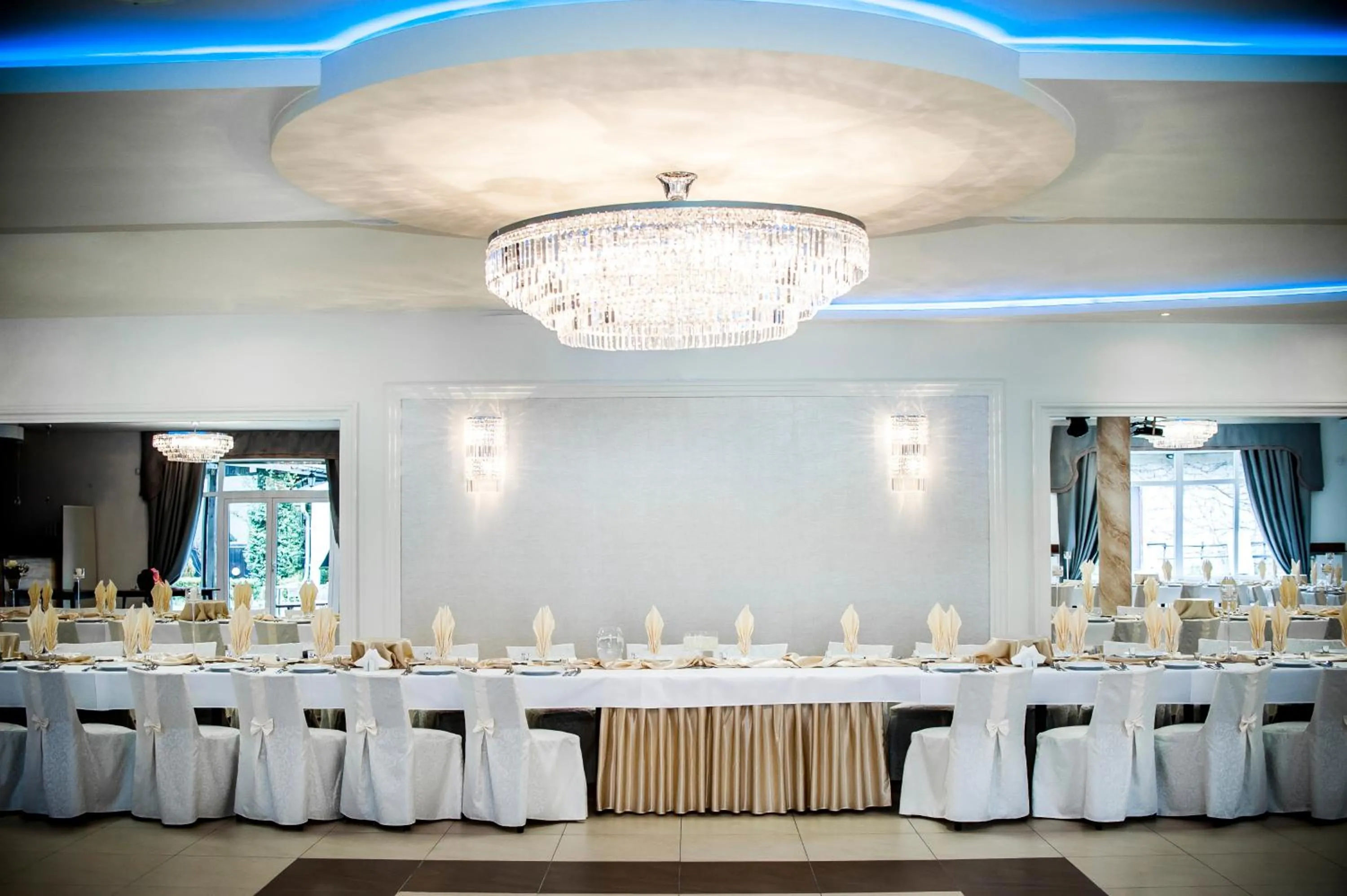 Banquet/Function facilities in Pelikan