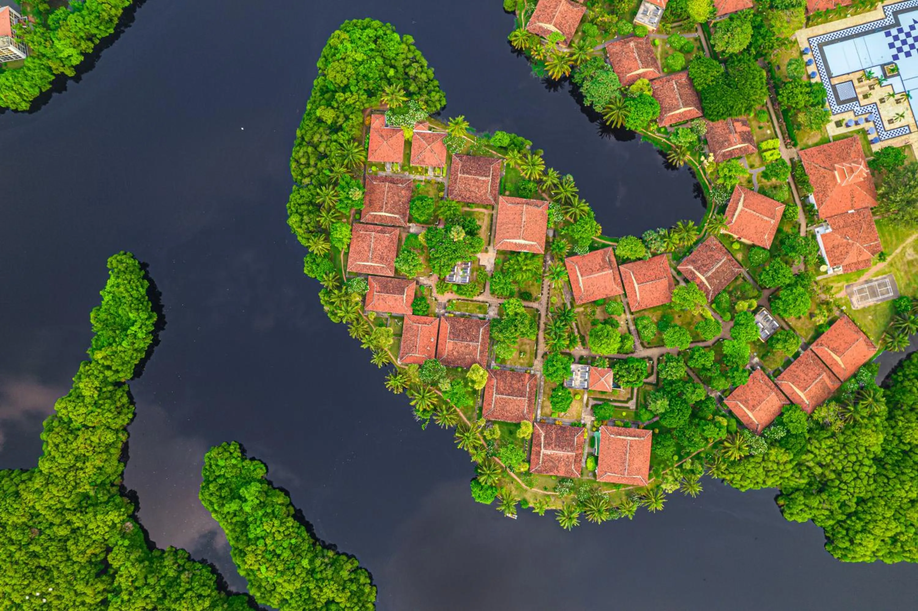 Property building in Club Palm Bay