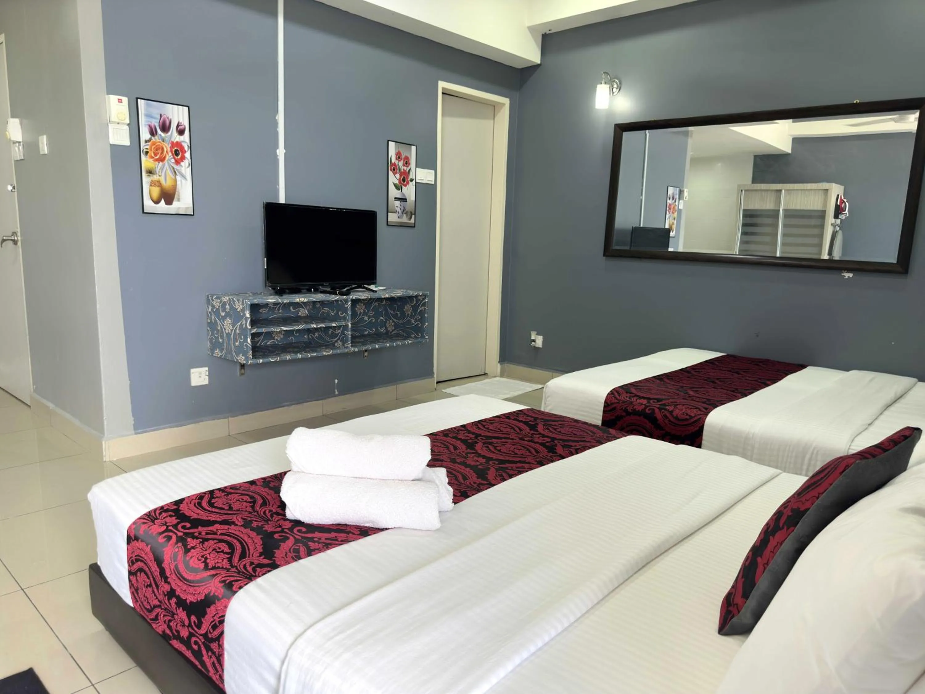 TV and multimedia, Bed in Cahaya Qaira Homestay @ D'Perdana Kota Bharu