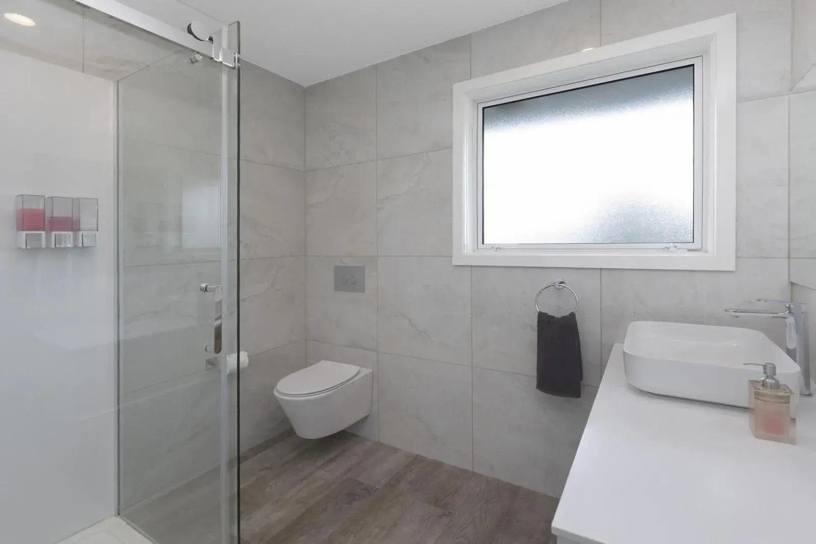 Deluxe Two Bedroom Suite in The Adelphi Deluxe Two Bedroom Suite in The Adelphi