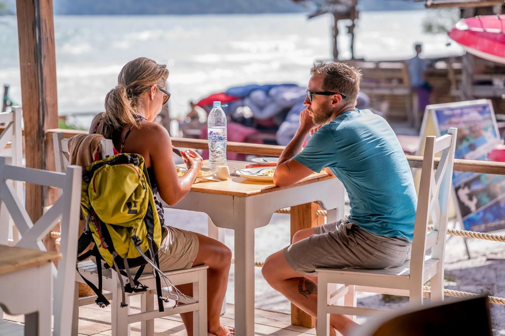 Restaurant/places to eat in Sara Resort