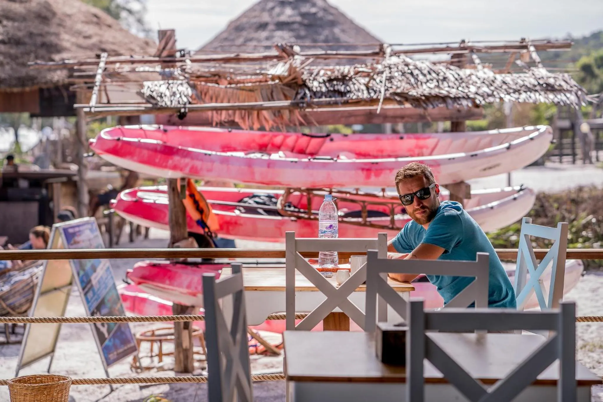 Restaurant/places to eat in Sara Resort