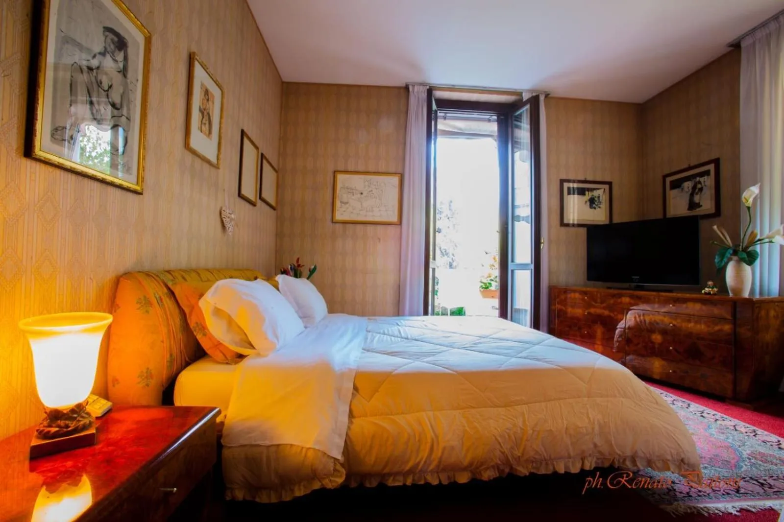 Bed in B&B VILLA ADRIANA Varese - camere e appartamenti