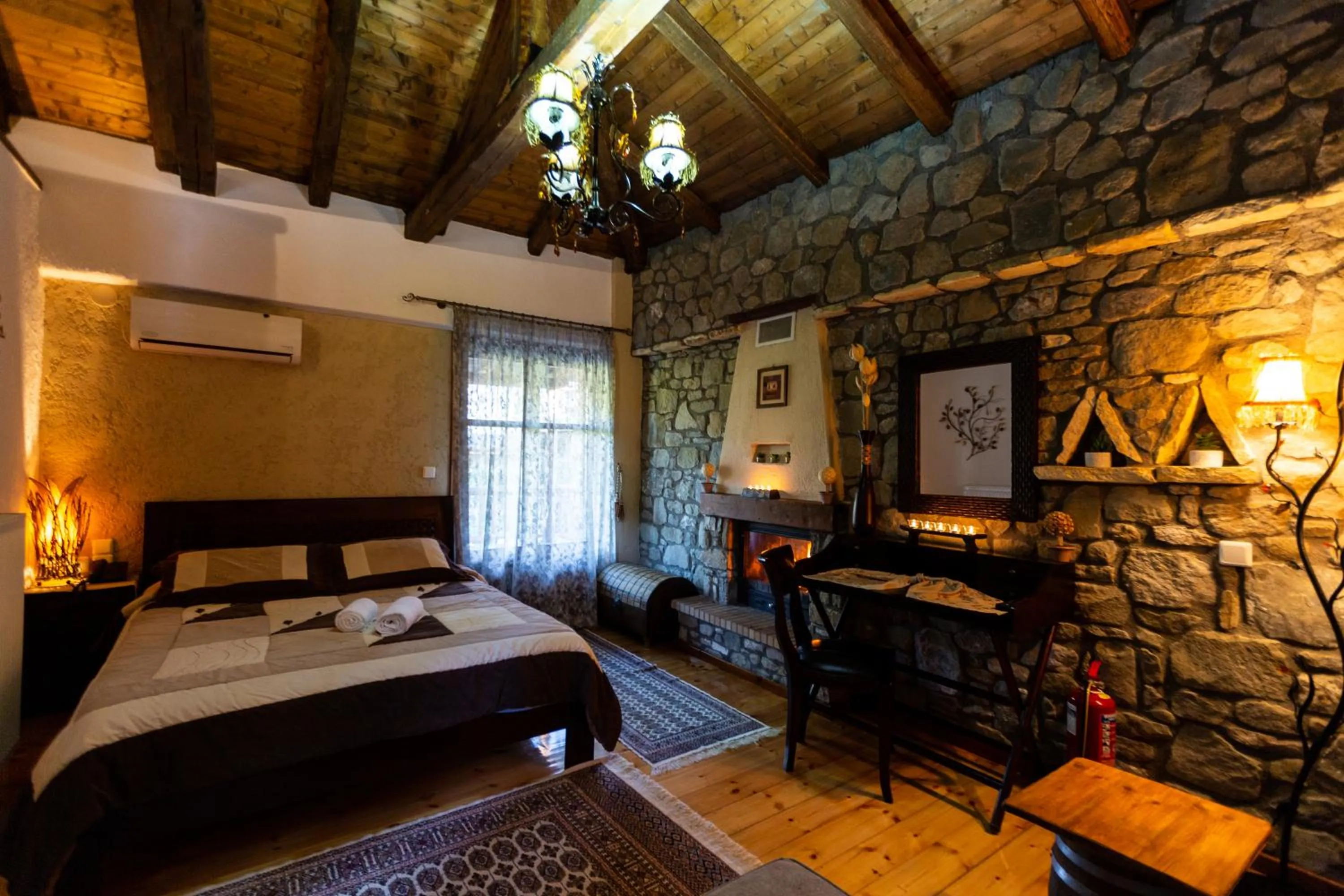 Bed in La Moara Boutique Hotel