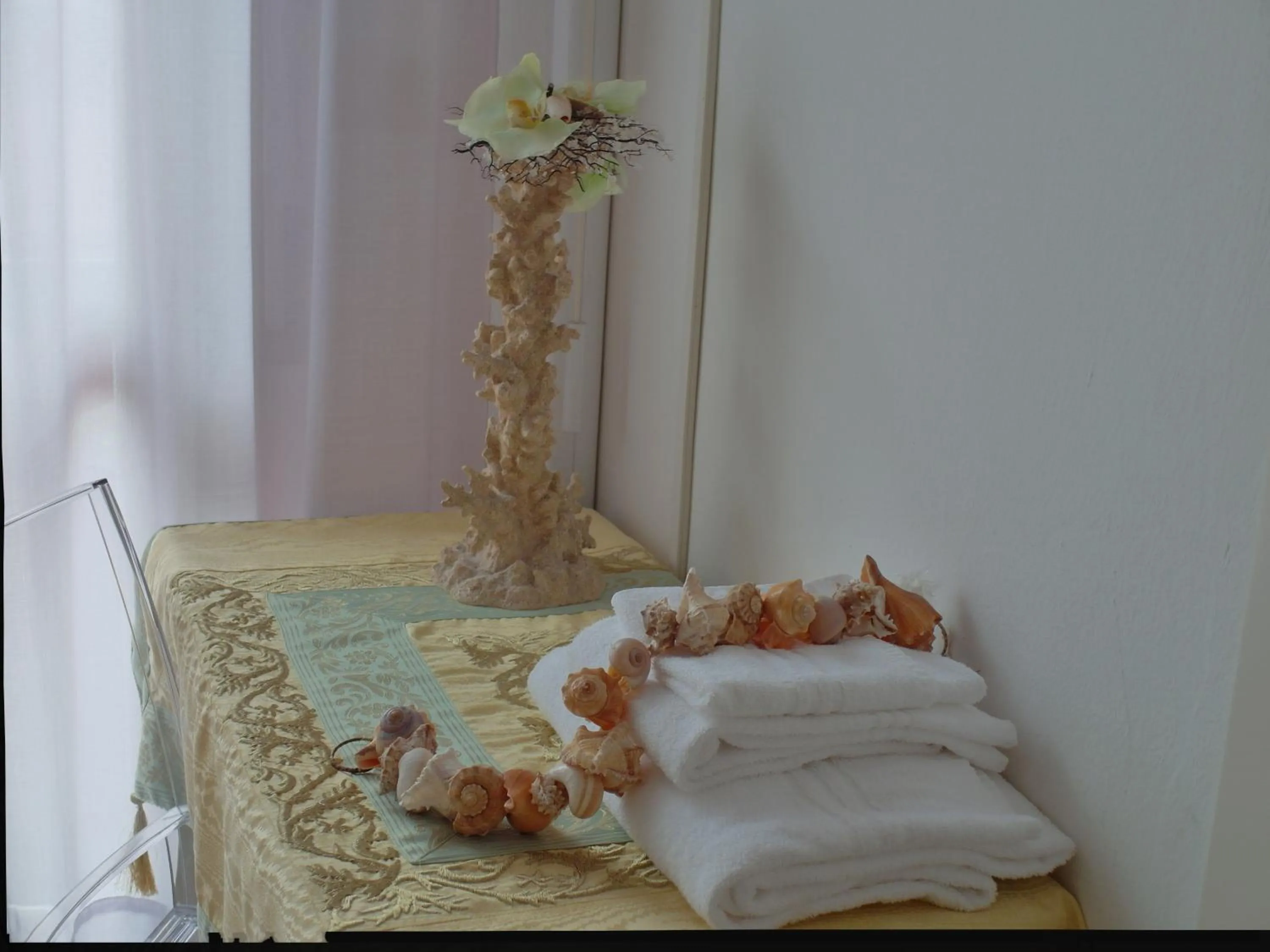 Decorative detail, Bed in Hotel Julia