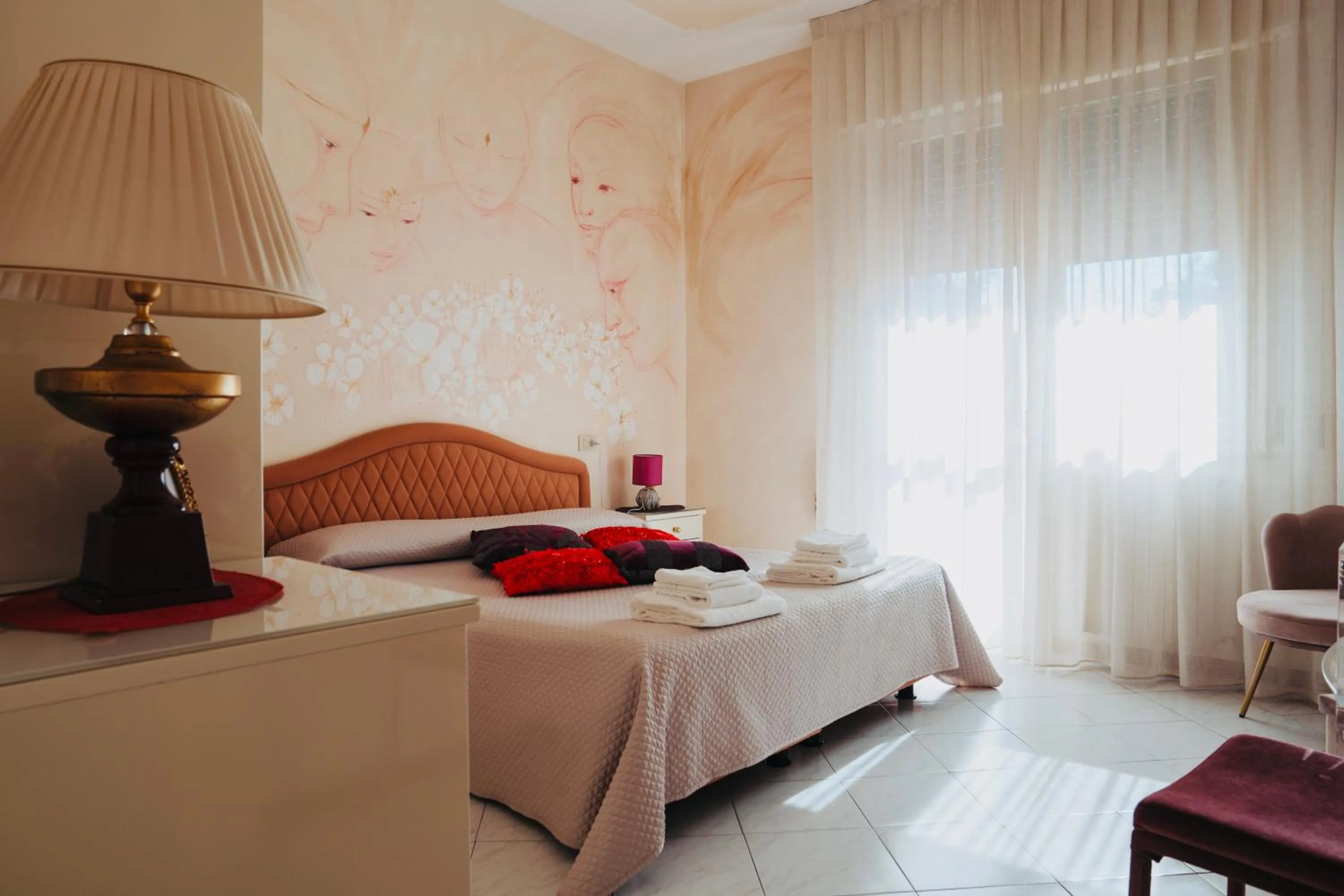 Bedroom, Bed in Hotel Julia