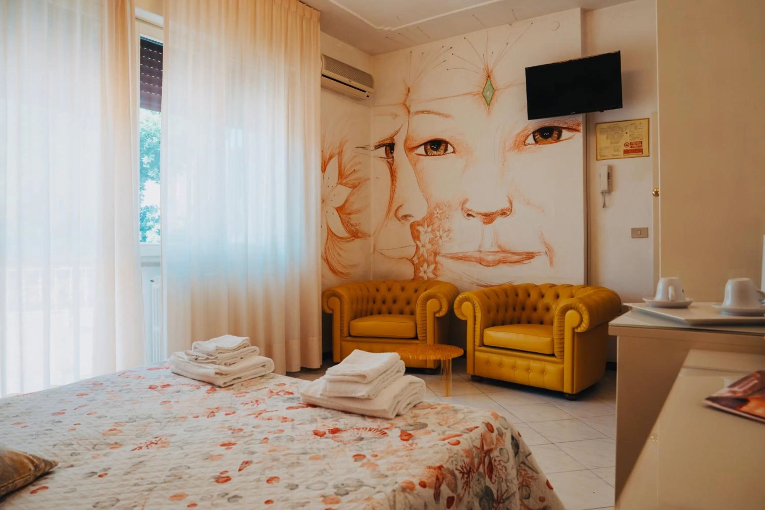 Bedroom, Bed in Hotel Julia