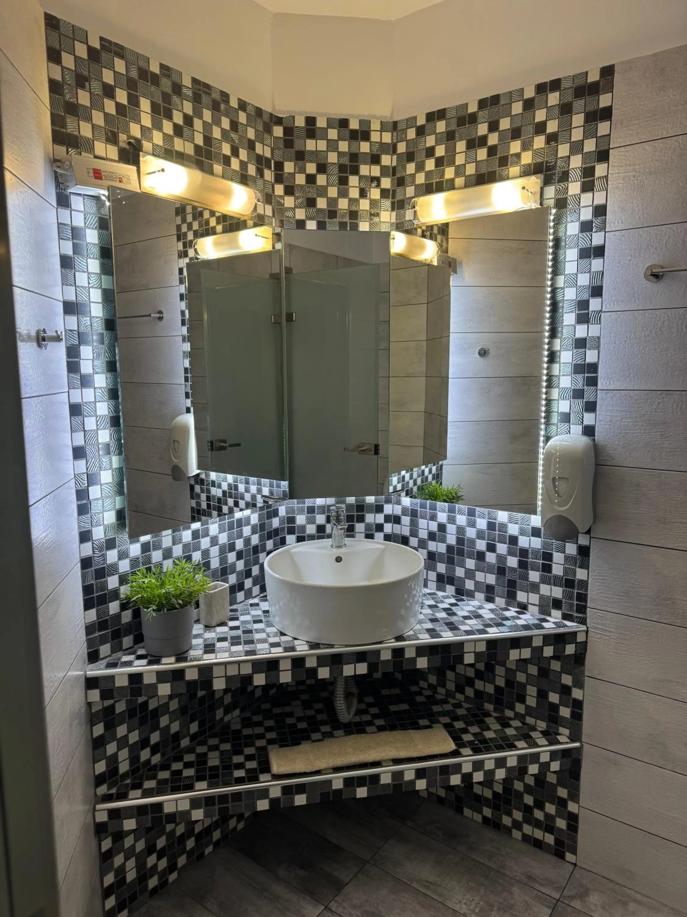 Bathroom in Antonia Apartments