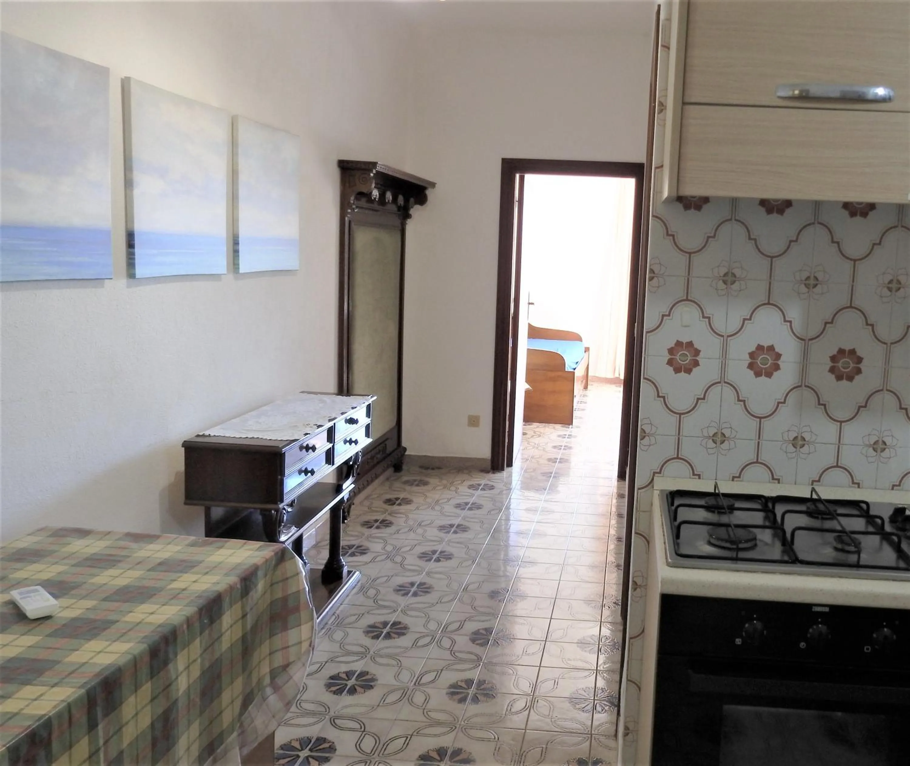 Photo of the whole room in Villa Erade