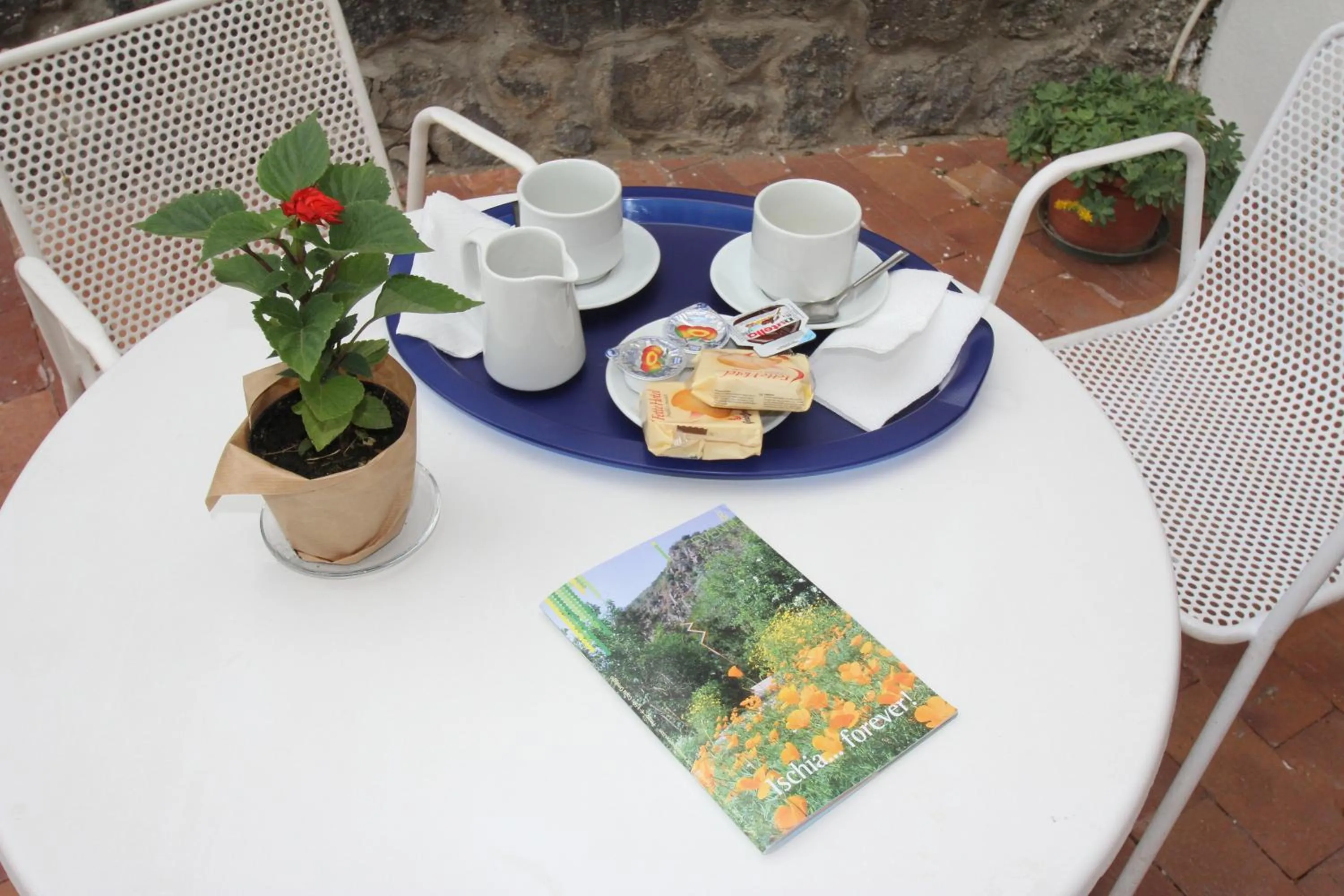 Coffee/tea facilities in Villa Erade