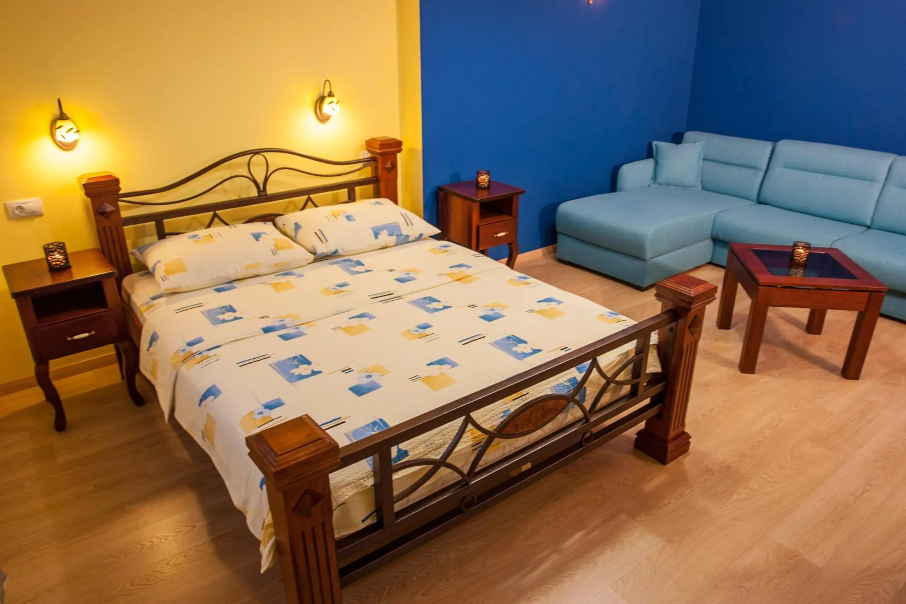 Bedroom, Bed in Hotel Laguna