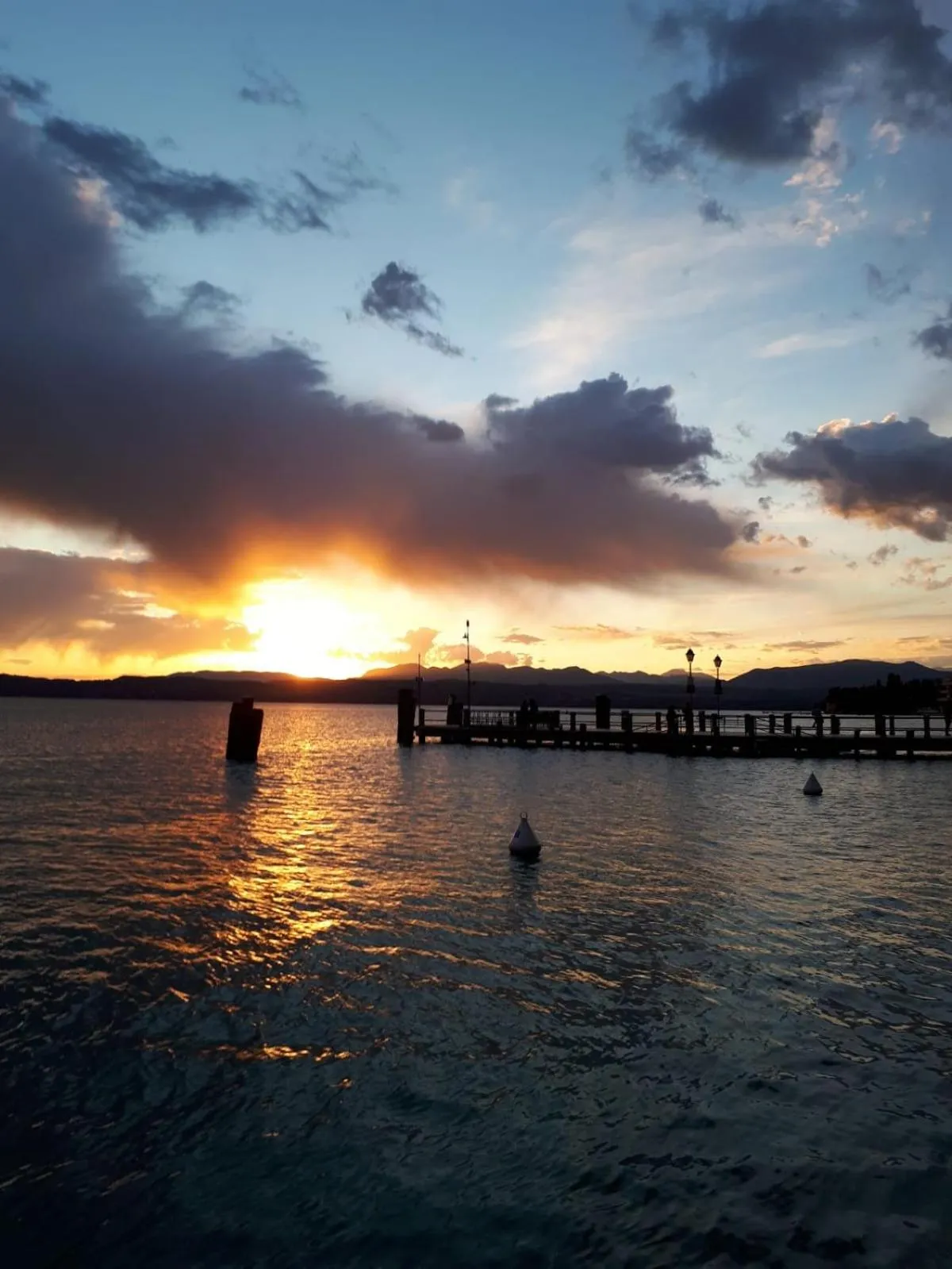 Sunset in Le Rêve - Lake view rooms