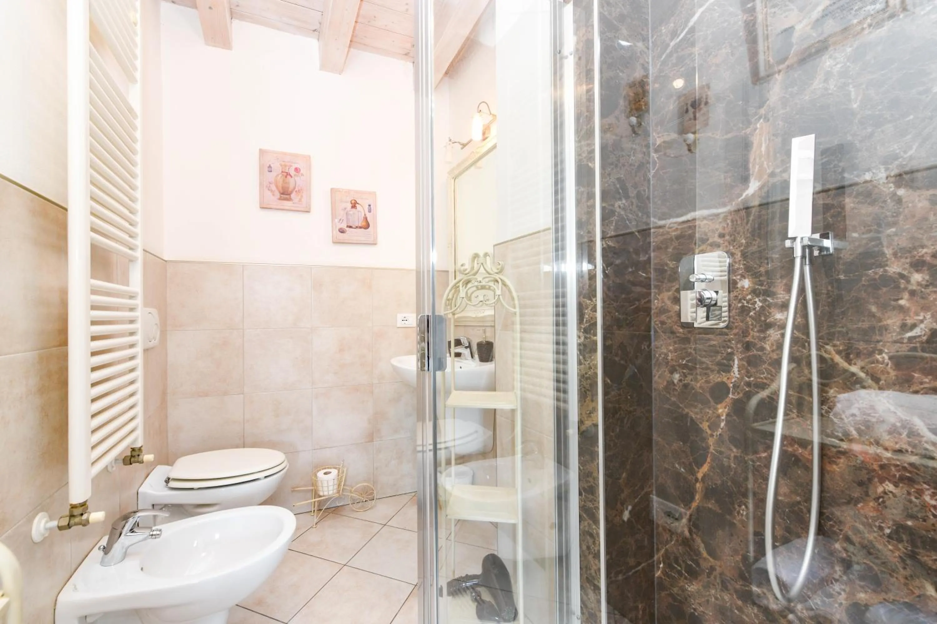 Le Rêve - Lake view rooms