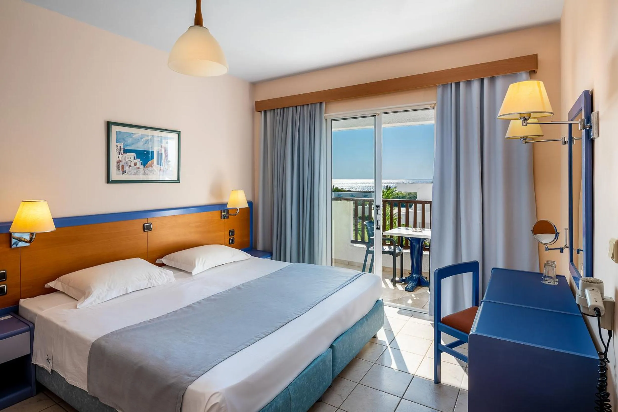 Sea view, Bed in Kalimera Mare