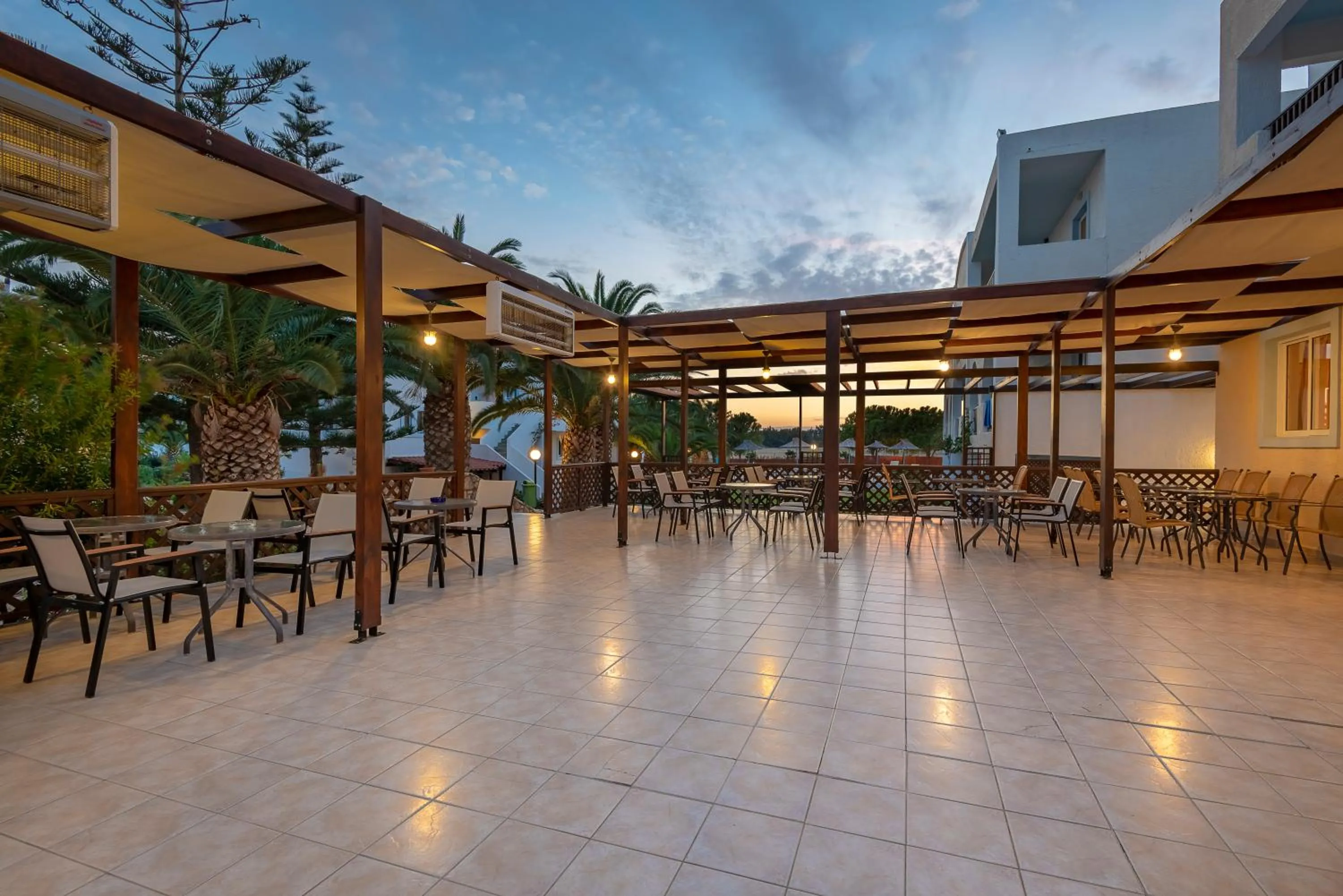 Patio in Kalimera Mare