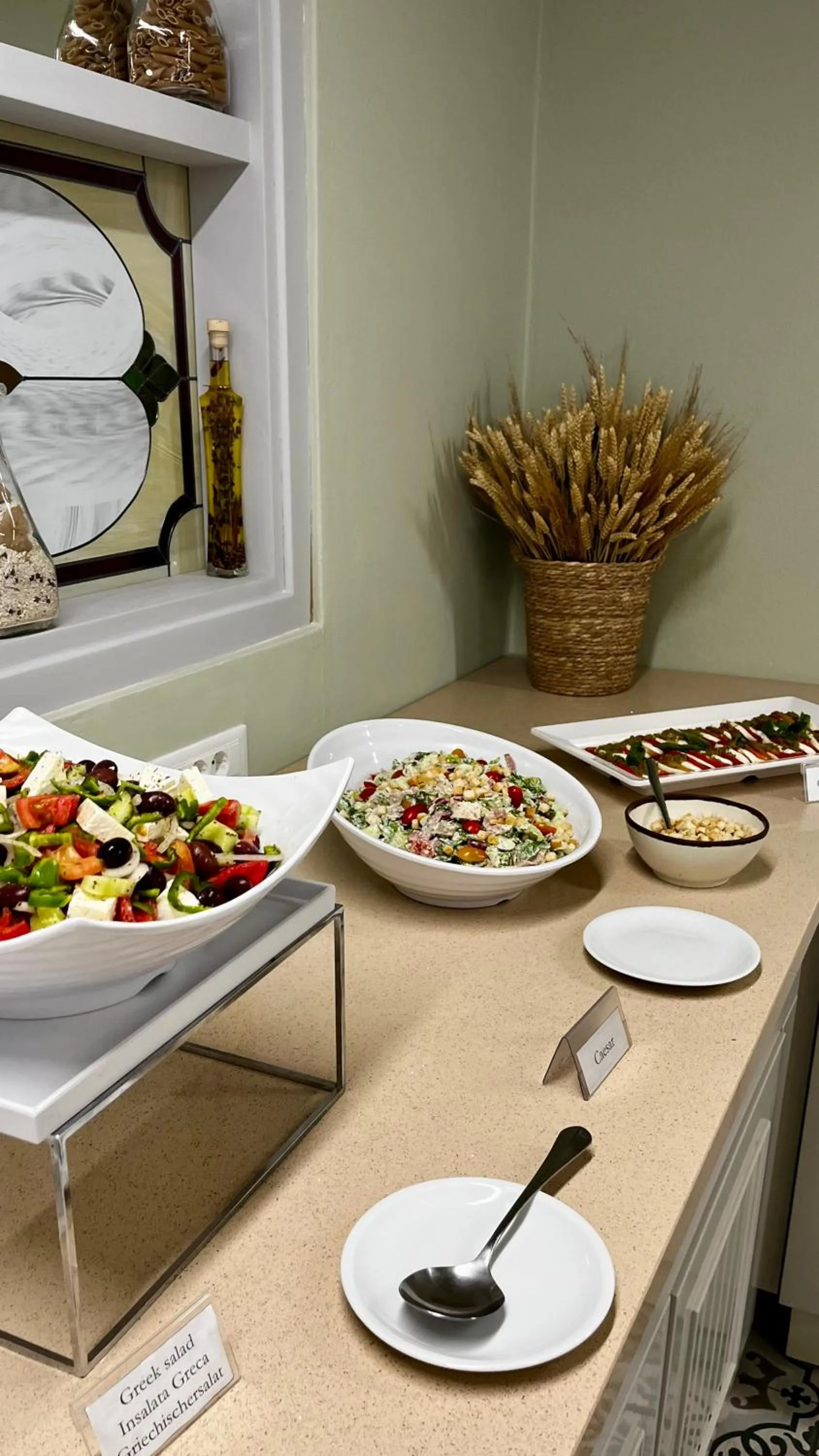 Restaurant/places to eat in Kalimera Mare