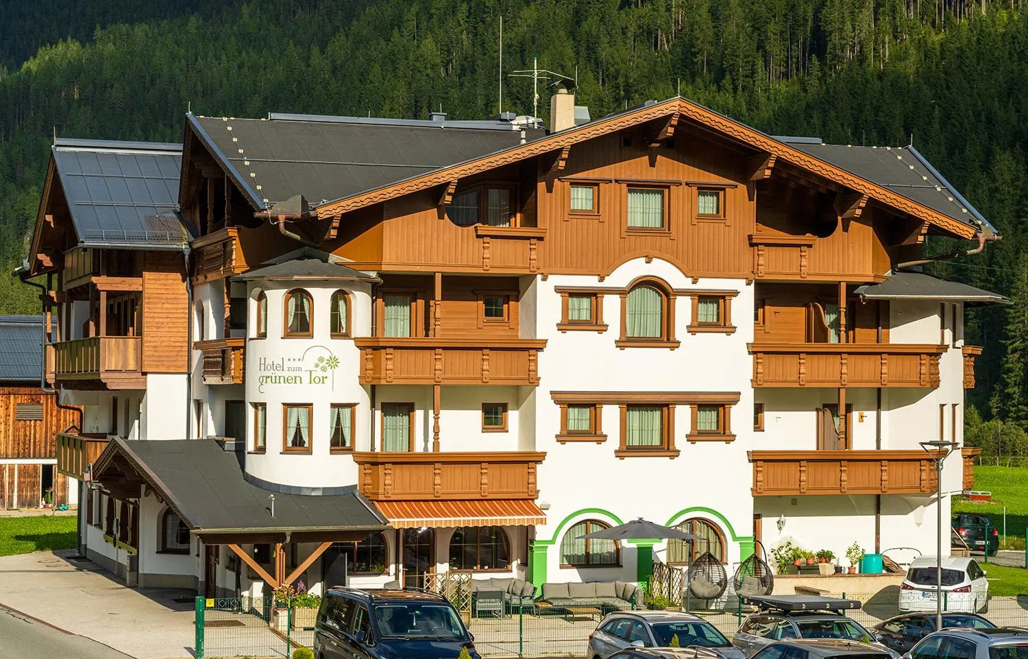 Property building in Hotel zum grünen Tor