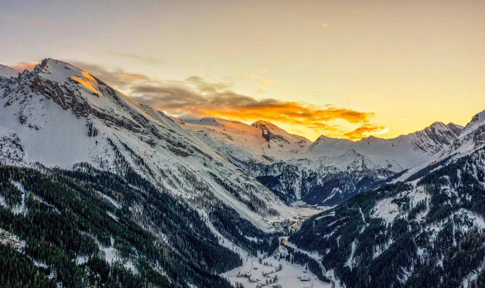 View (from property/room) in Hotel zum grünen Tor