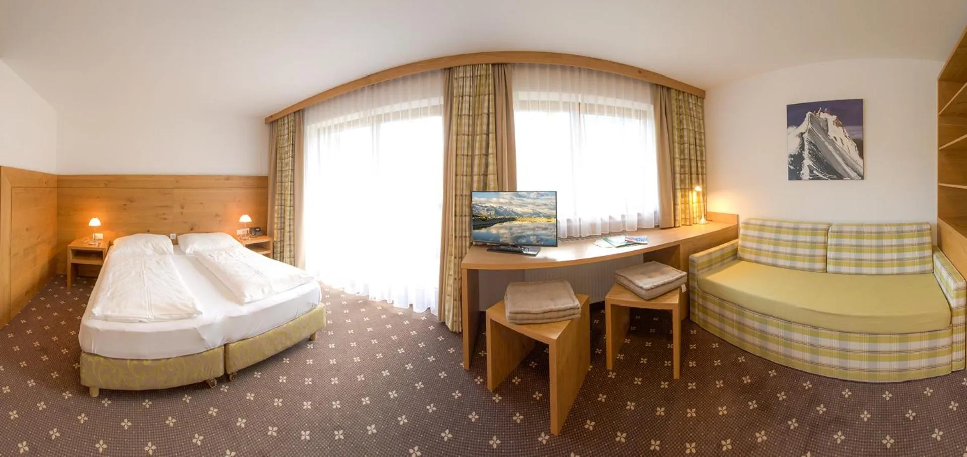 Bed in Hotel zum grünen Tor