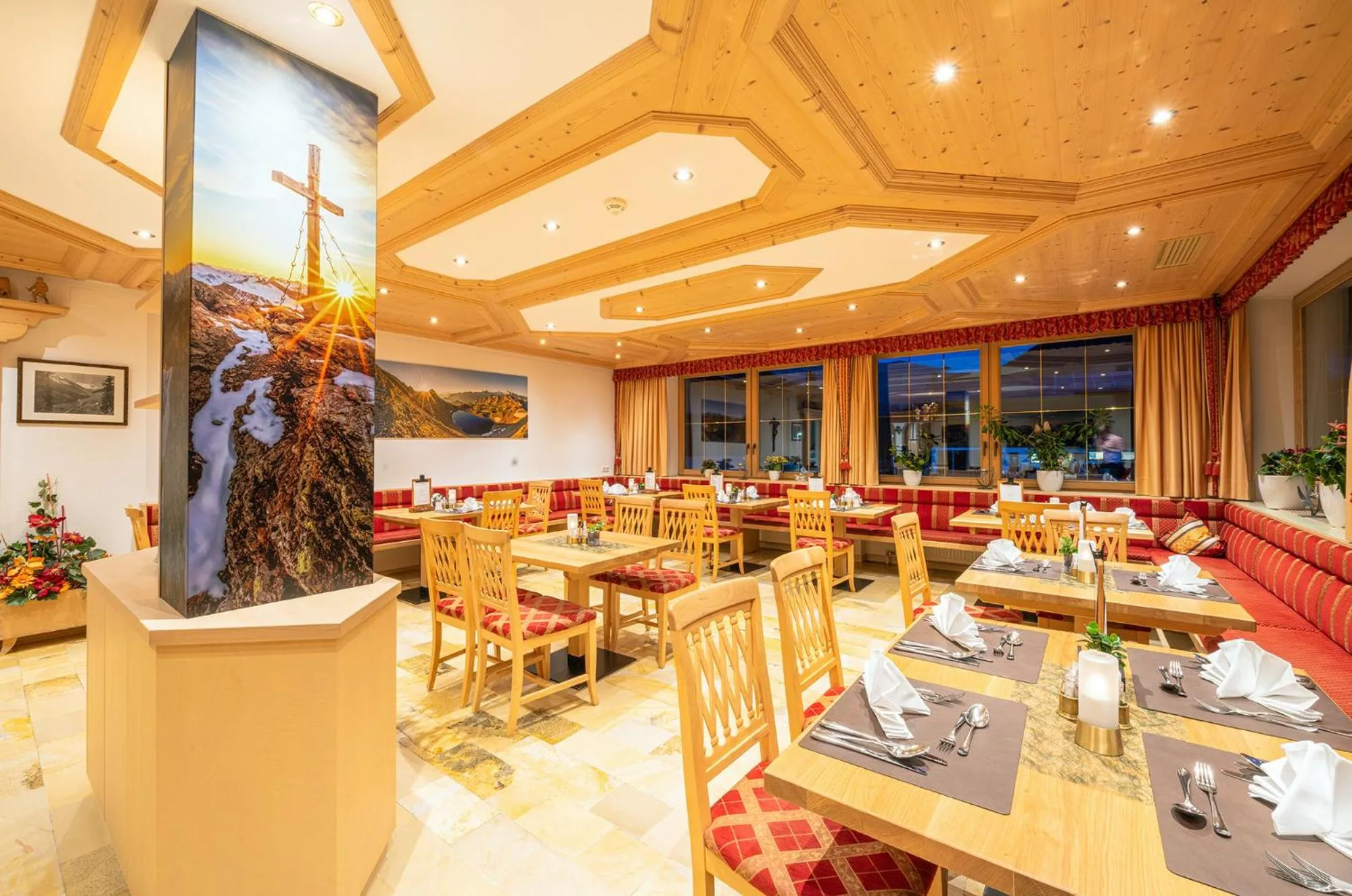 Restaurant/places to eat in Hotel zum grünen Tor