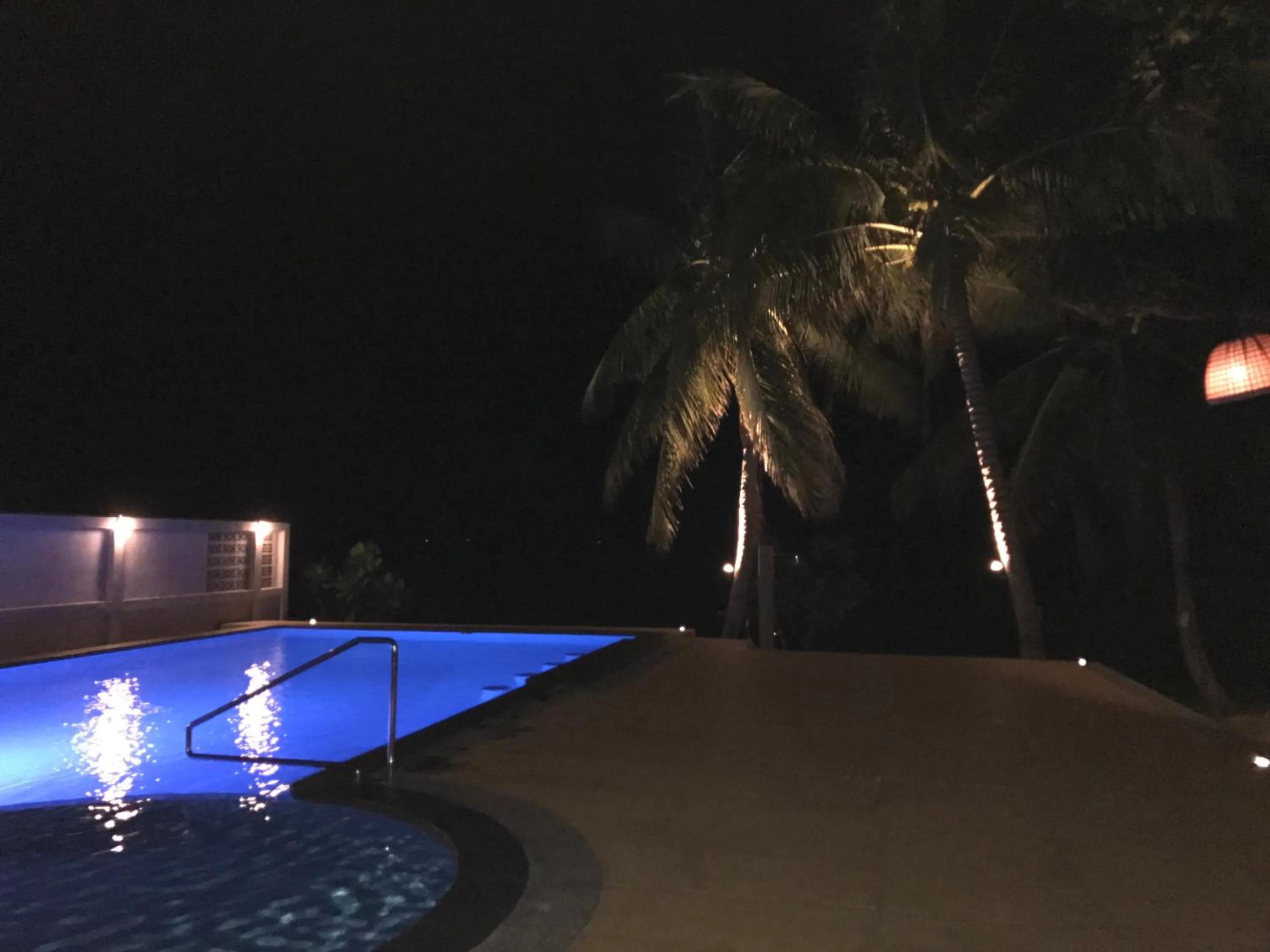 Swimming pool in Marina Beach Resort - SHA Extra Plus