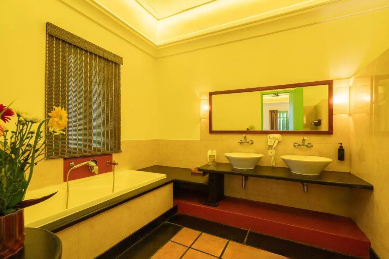 Bed in Mango Hill Auroville Pondicherry