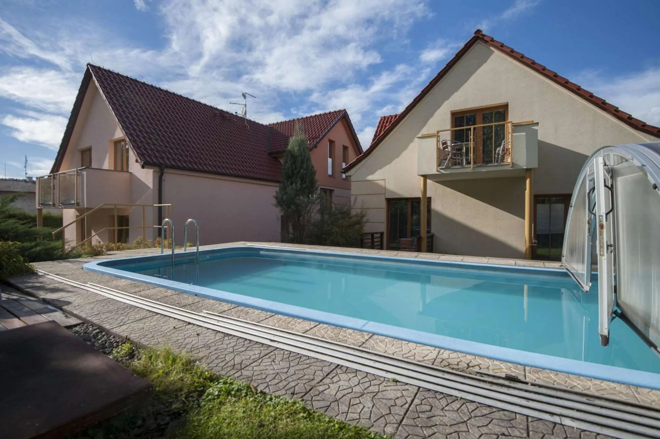 Swimming pool in Hotel Garni Pod Skalkou