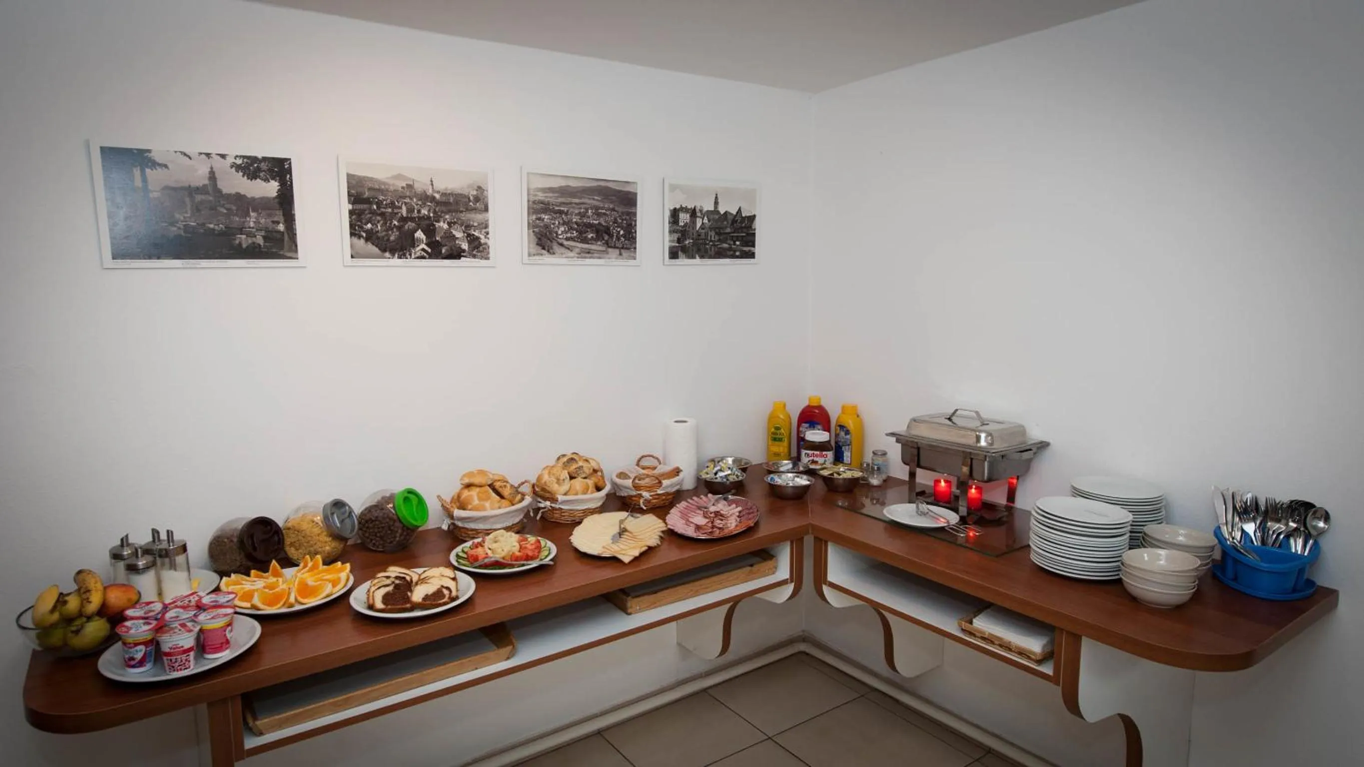 Breakfast in Hotel Garni Pod Skalkou