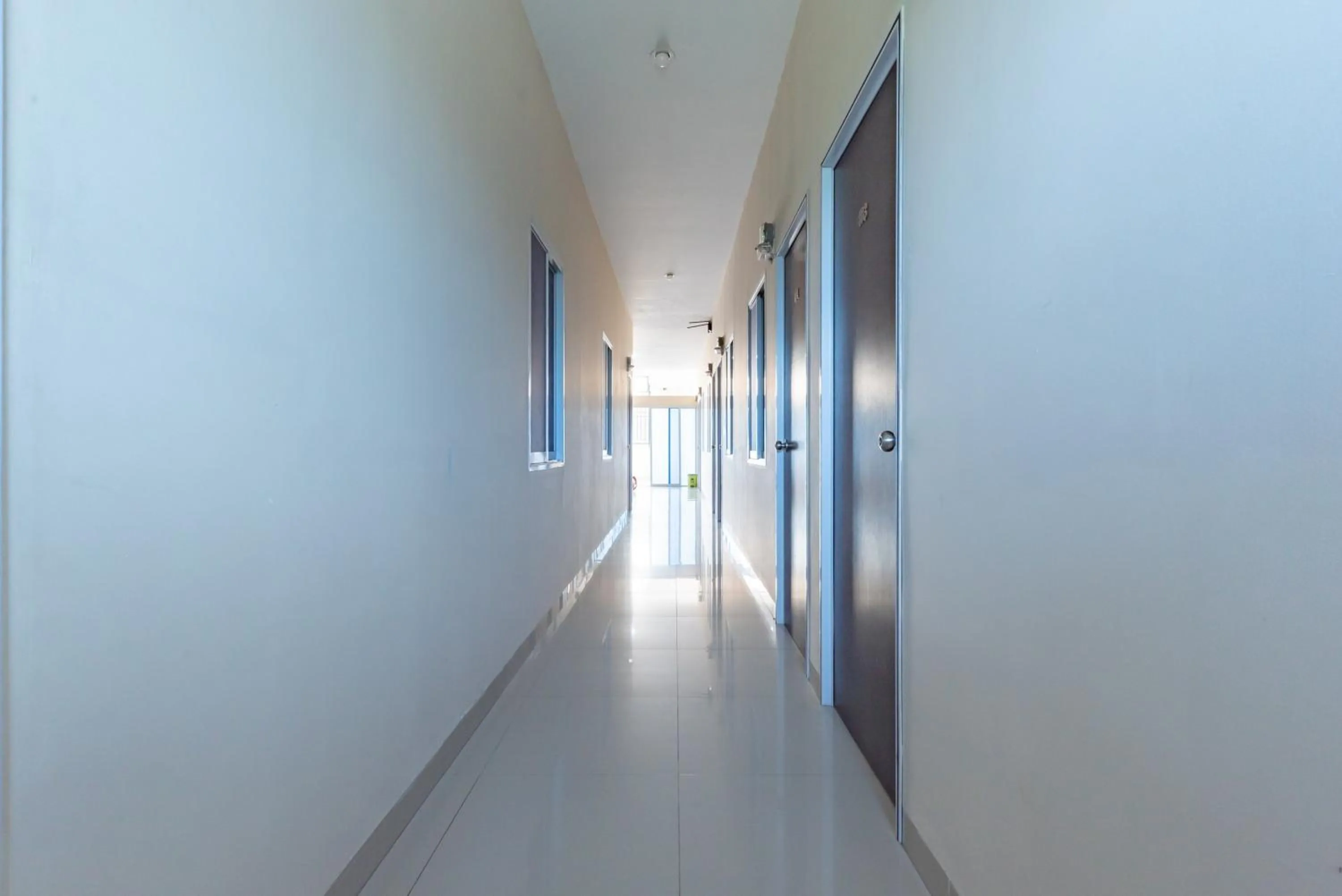 Property building in RedDoorz Plus near Kepri Mall