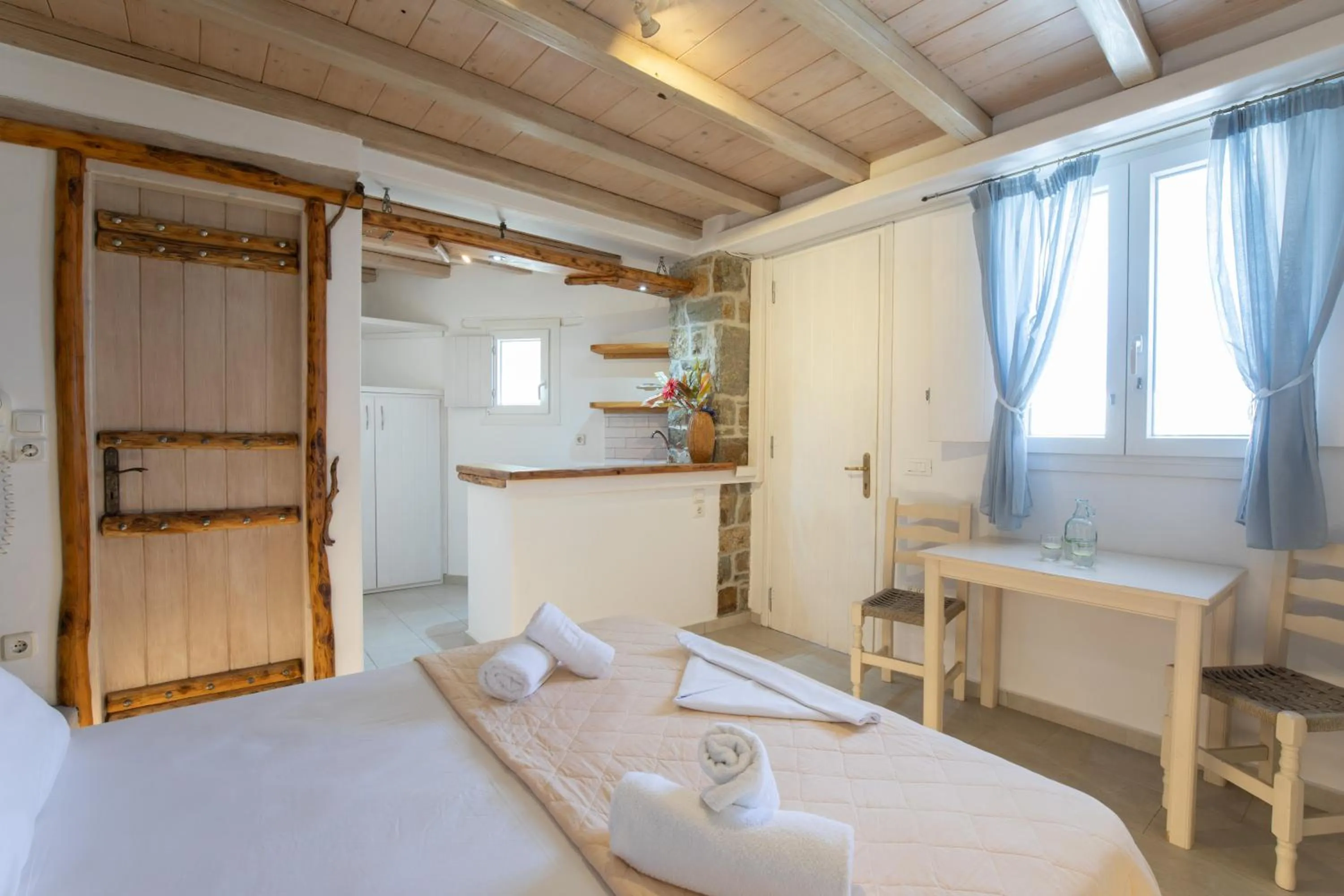 Bed in Alexandros Mykonos