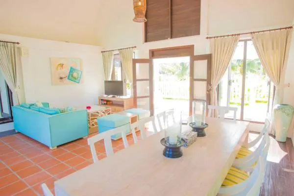 Dining area in Kudat Riviera Exclusive Beach Villas