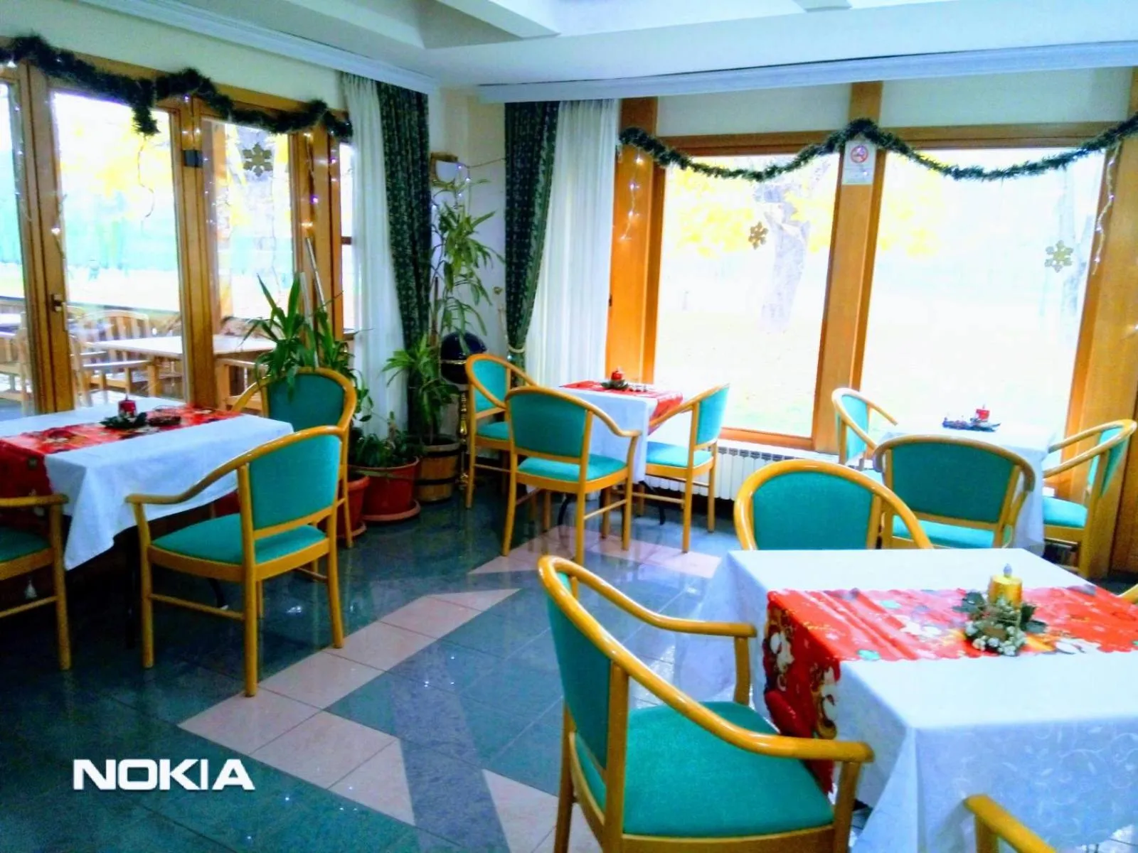 Restaurant/places to eat in B&B Kanet