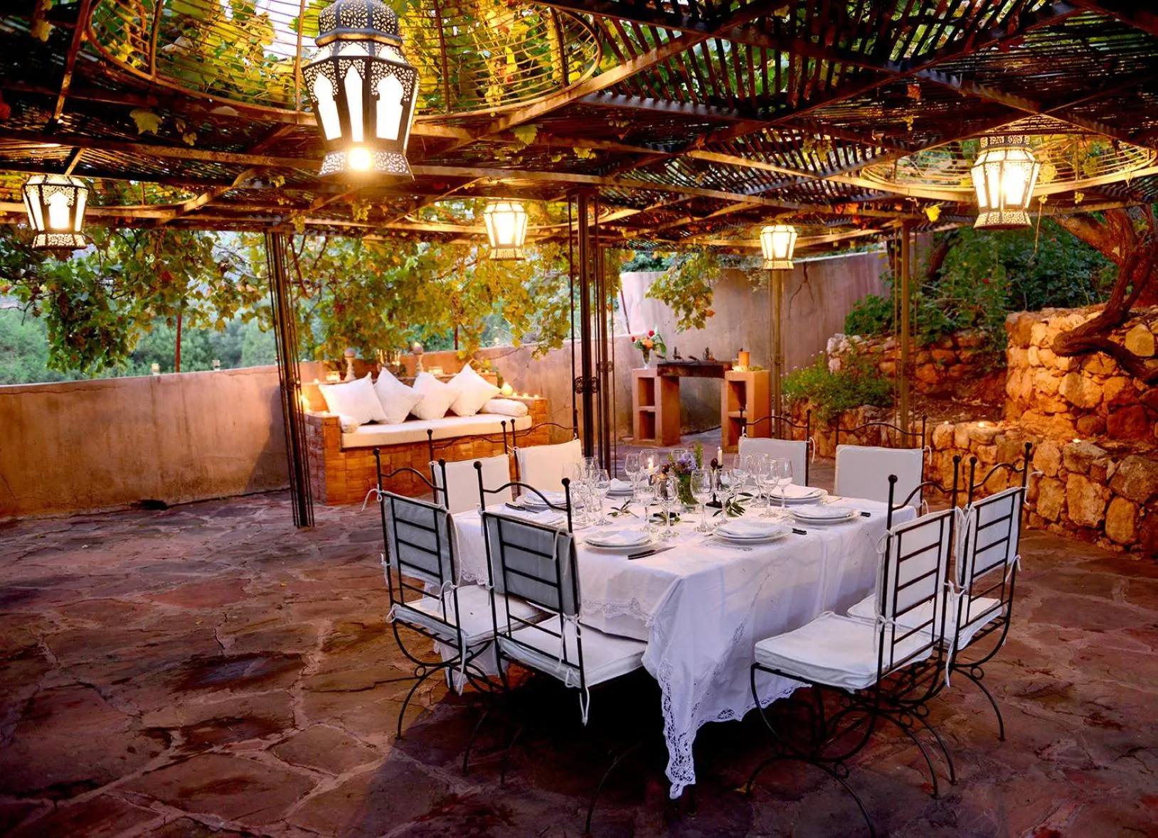 Dining area in Domaine La Source