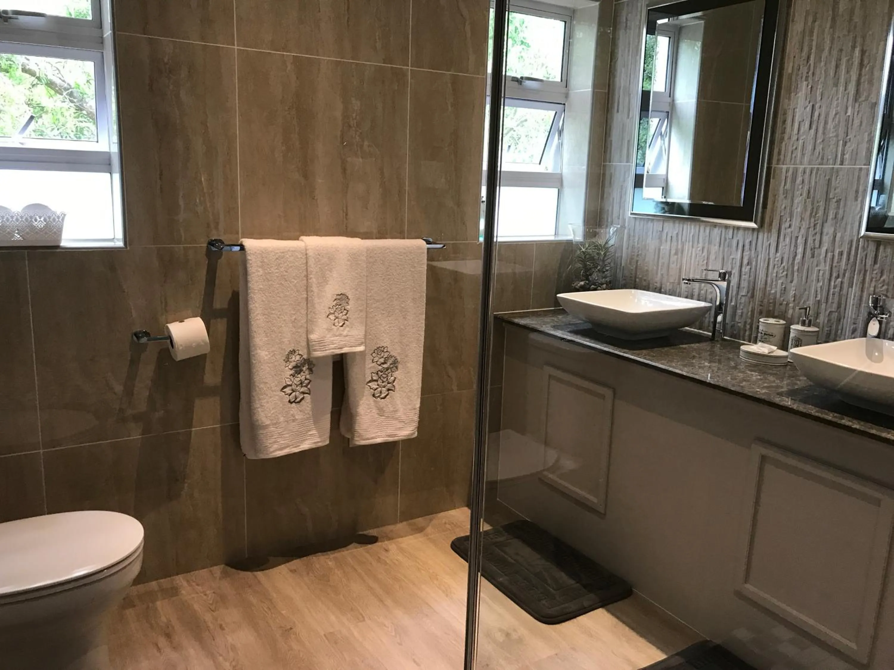 Shower in Edenwood House