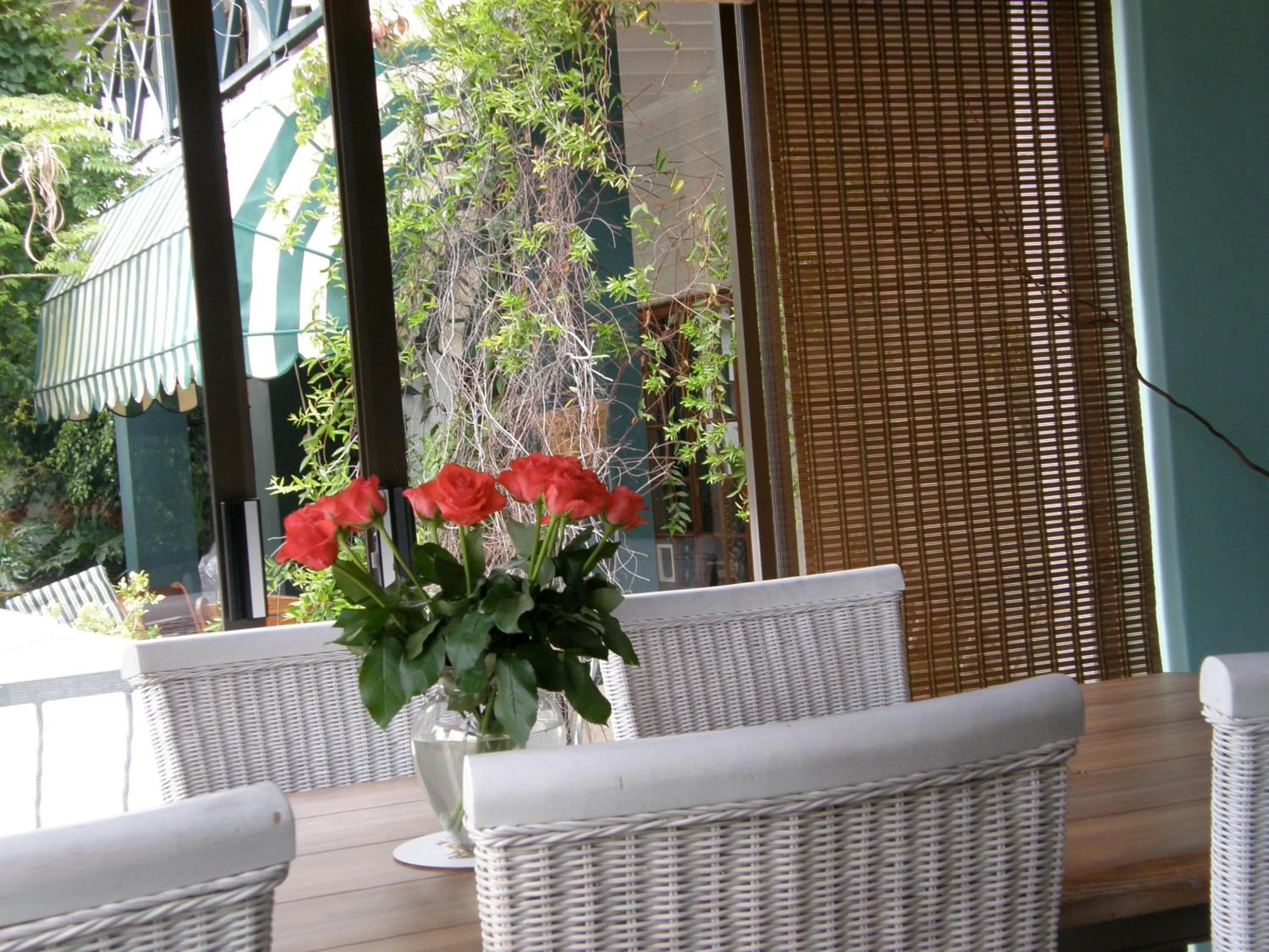 Lounge or bar in Edenwood House