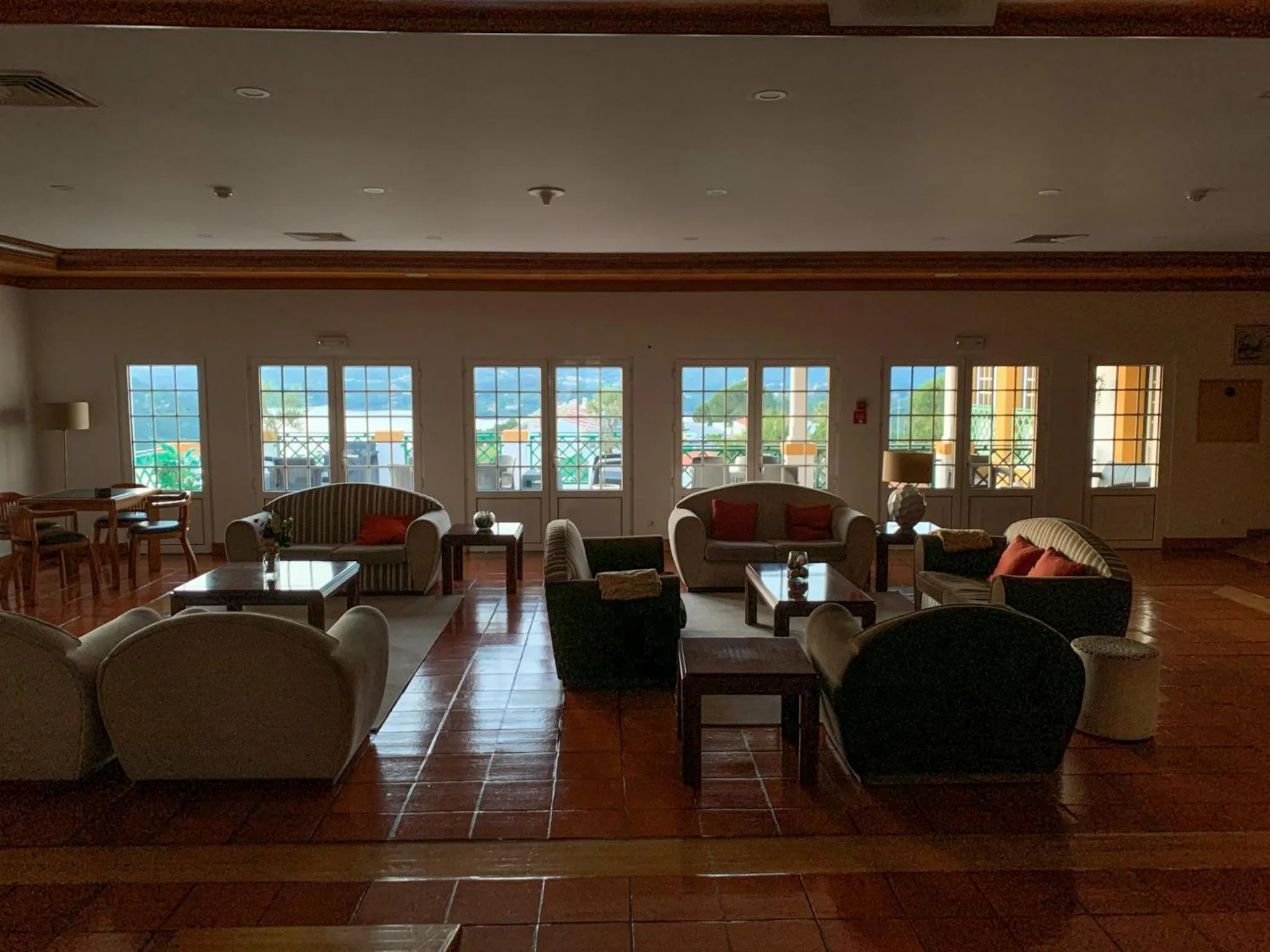 Communal lounge/ TV room in Hotel Segredos De Vale Manso