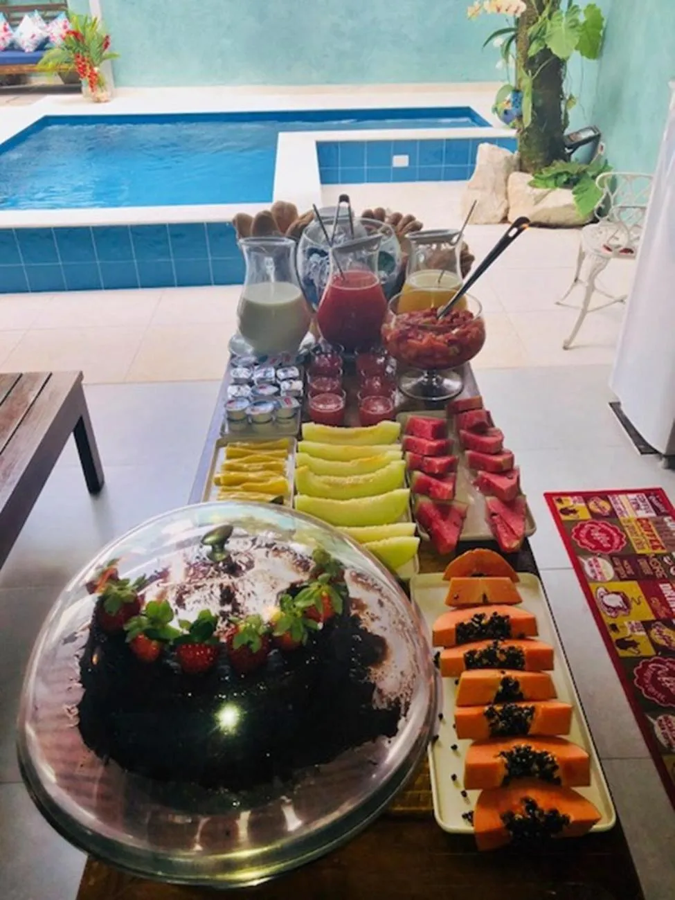 Food and drinks in Pousada Tô na Praia Juquehy