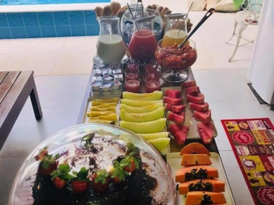 Breakfast in Pousada Tô na Praia Juquehy