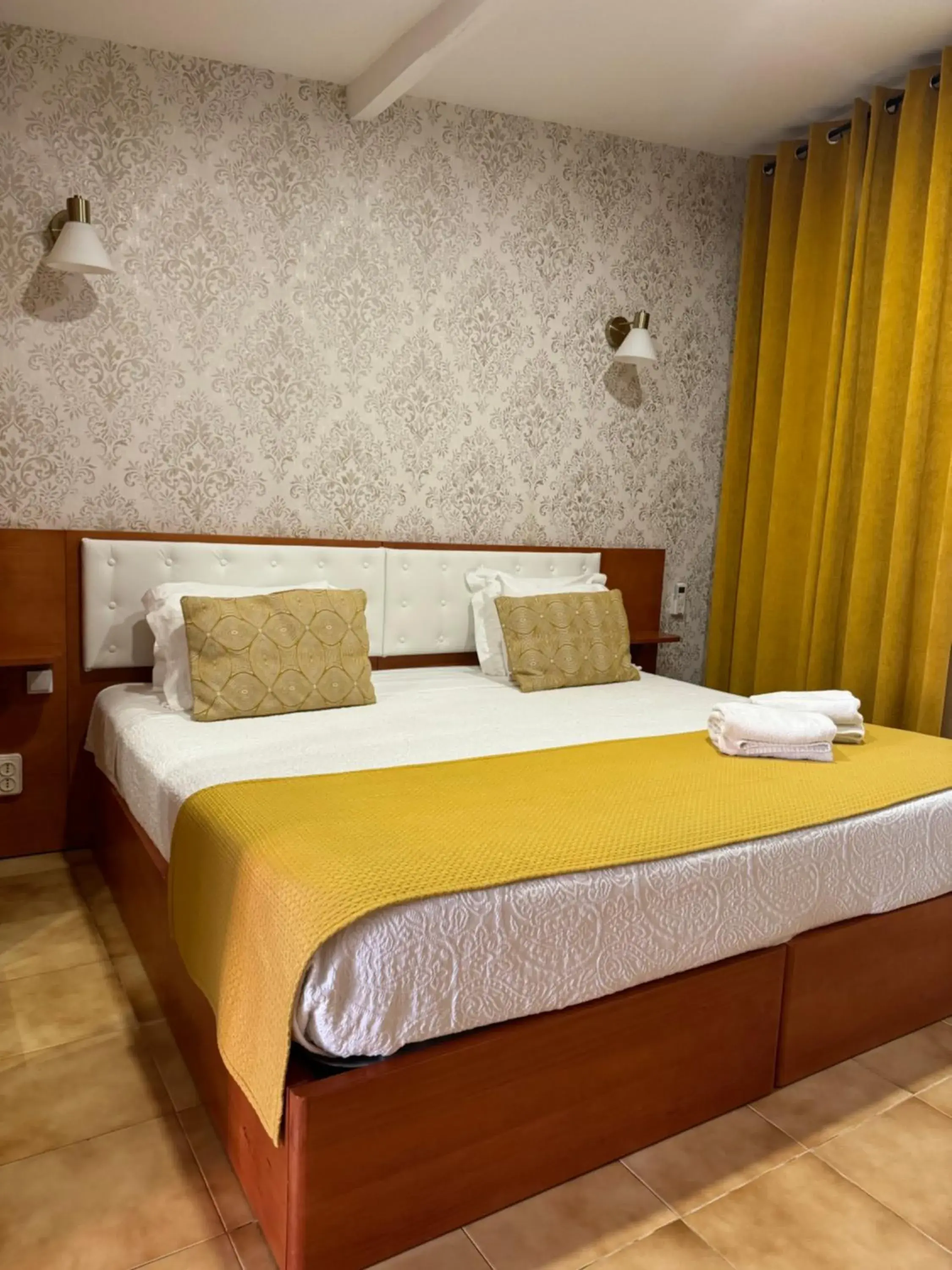 Double Room with Terrace - single occupancy in GuestHouse Marquês Double Room with Terrace - single occupancy in GuestHouse Marquês