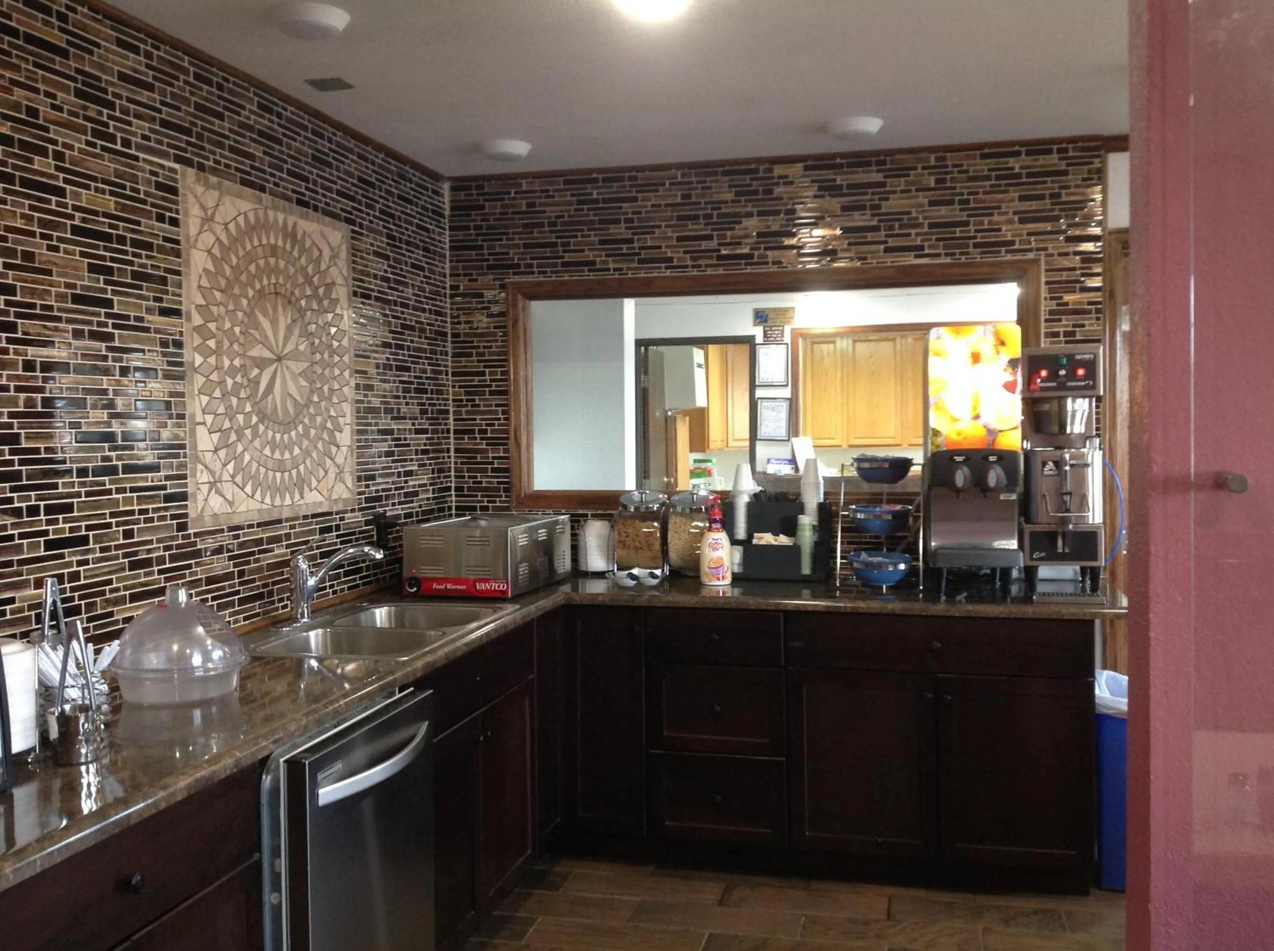 Americas Best Value Inn and Suites Sidney