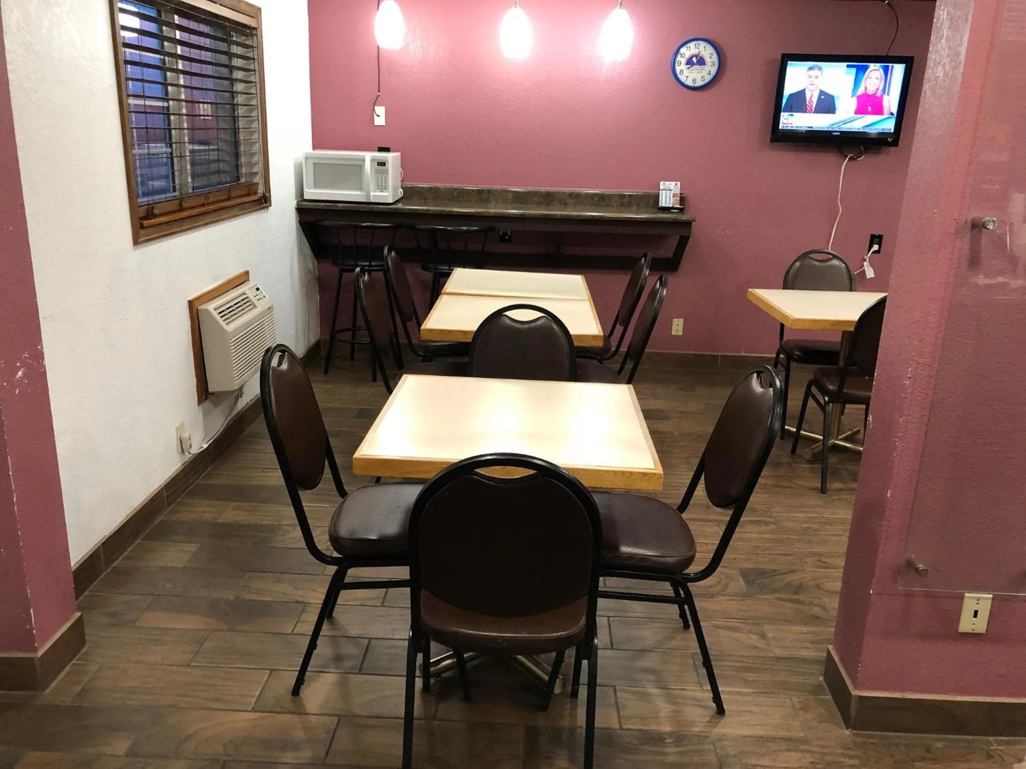 Americas Best Value Inn and Suites Sidney