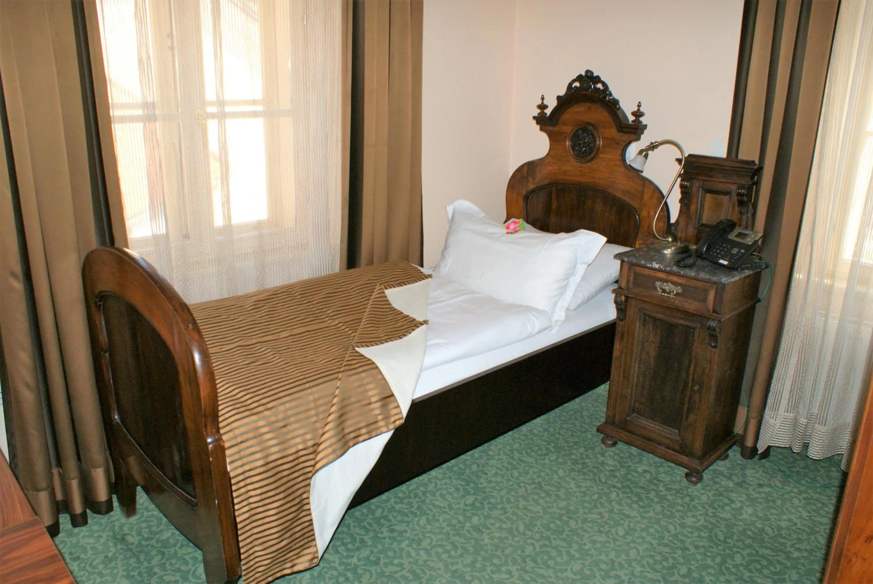 Bedroom in Hotel park