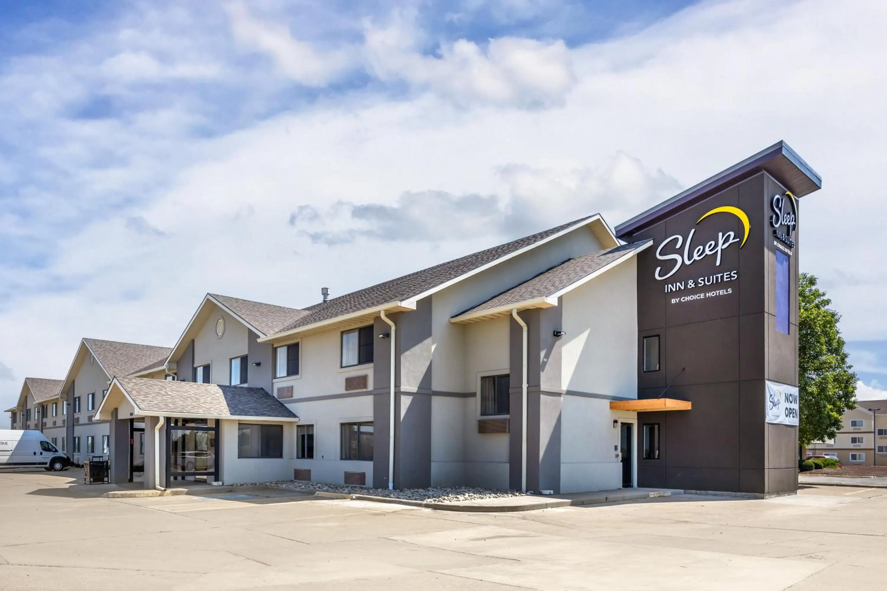 Property building in Sleep Inn & Suites Salina I-135