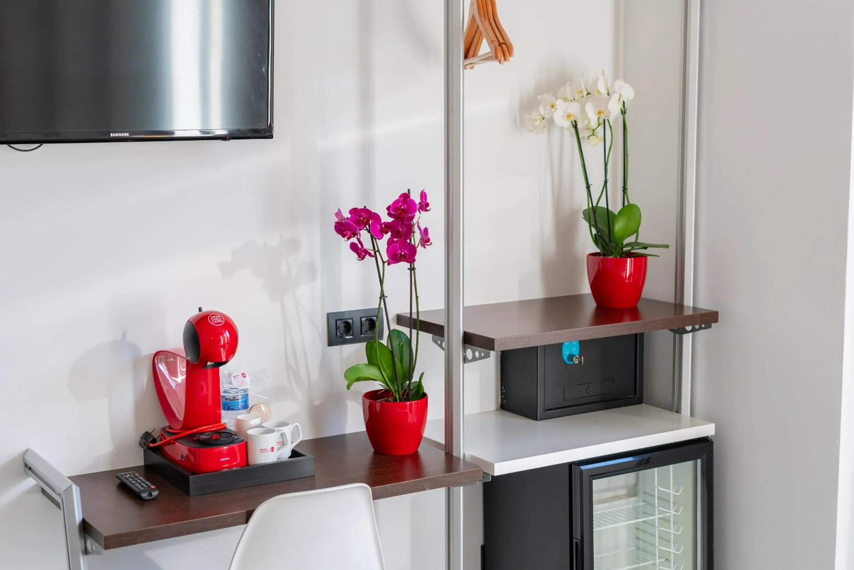 Bedroom in Hostal Gran Via 44