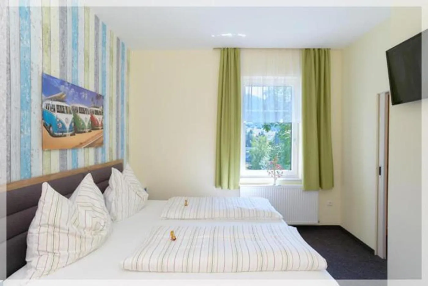 Bed in Gasthof Blasl